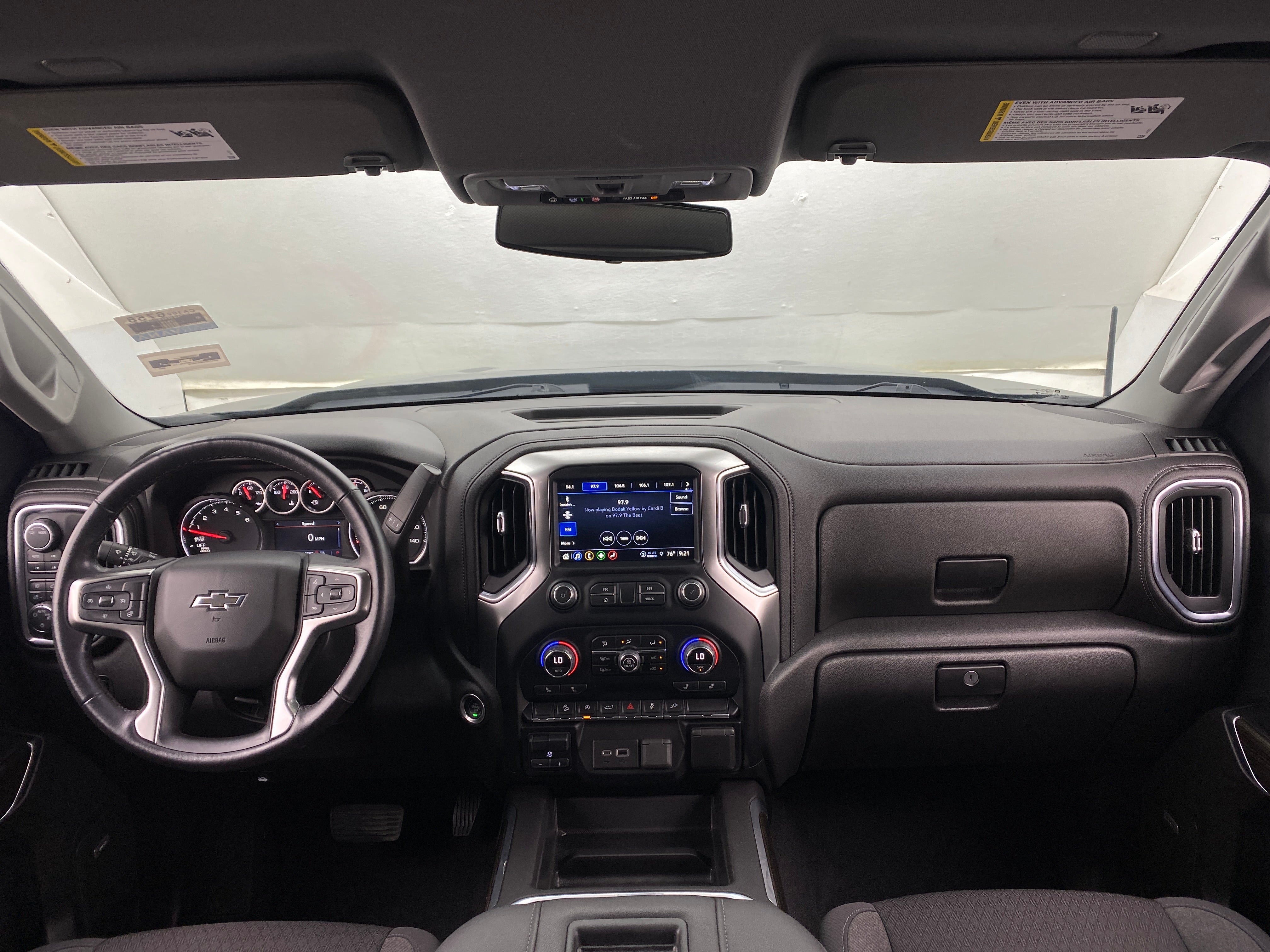 Thumbnail: 2022 Chevrolet Silverado 1500 - 3