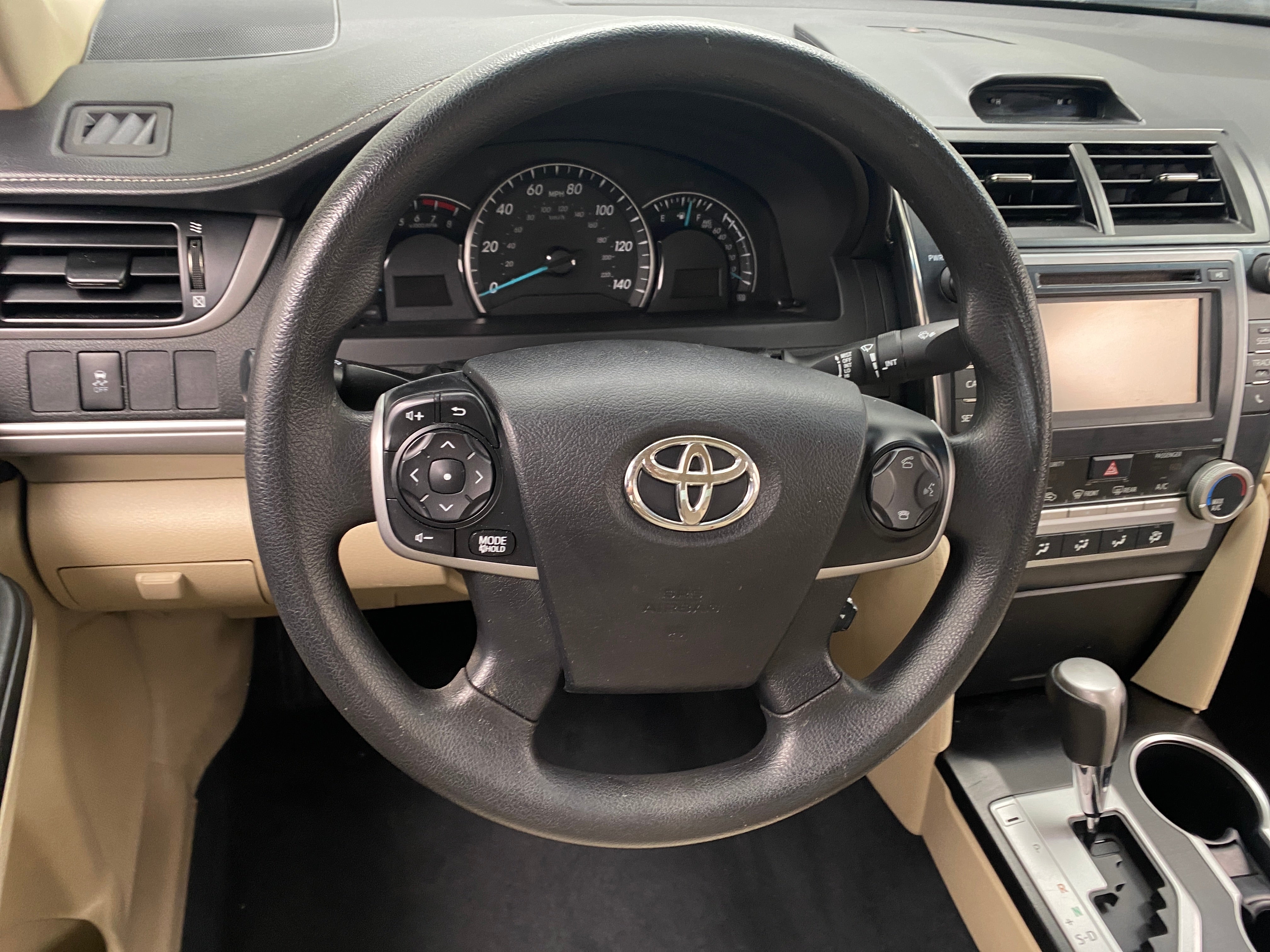 2014 Toyota Camry LE 5