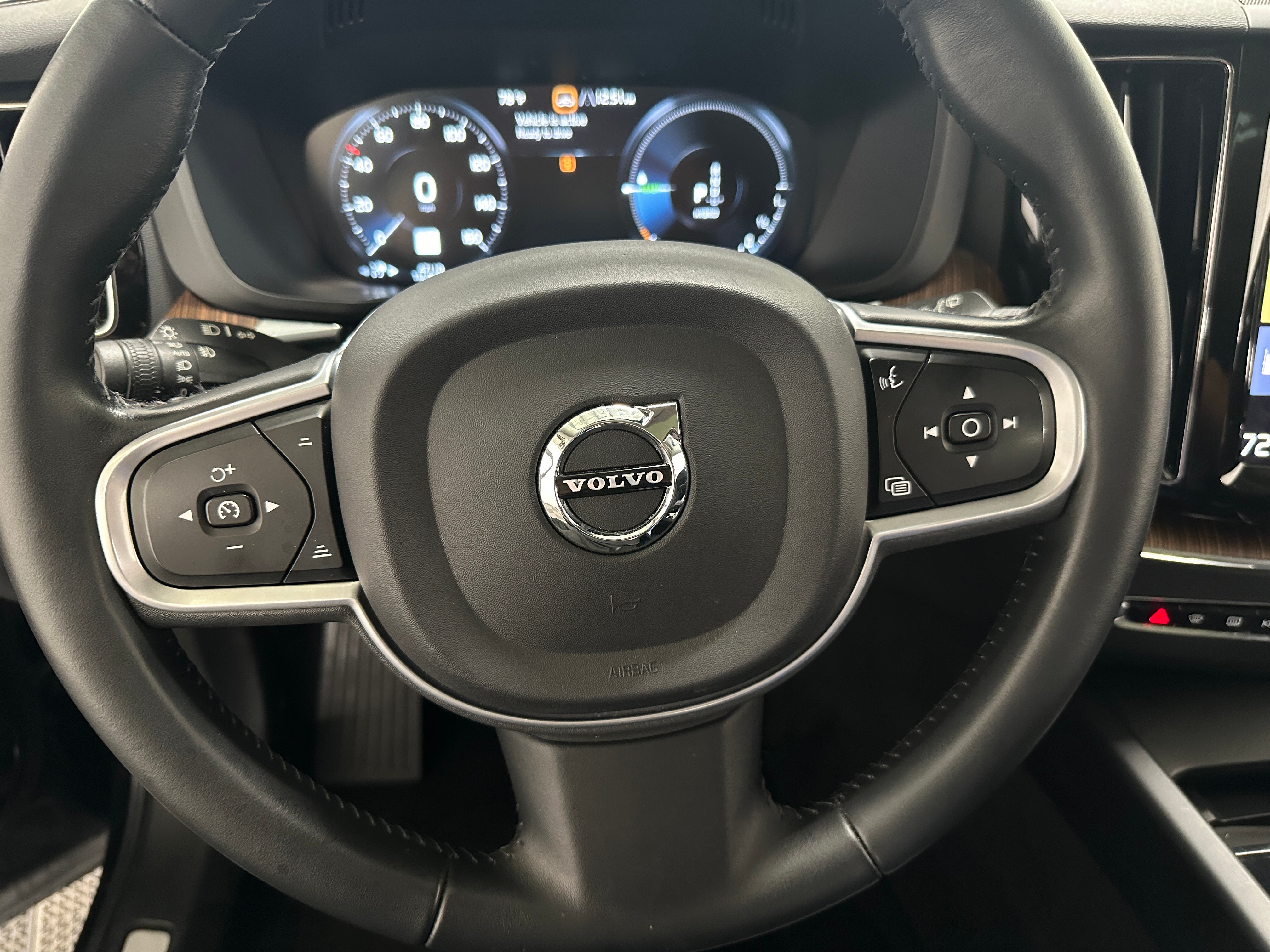 2021 Volvo XC60 Recharge Core 5