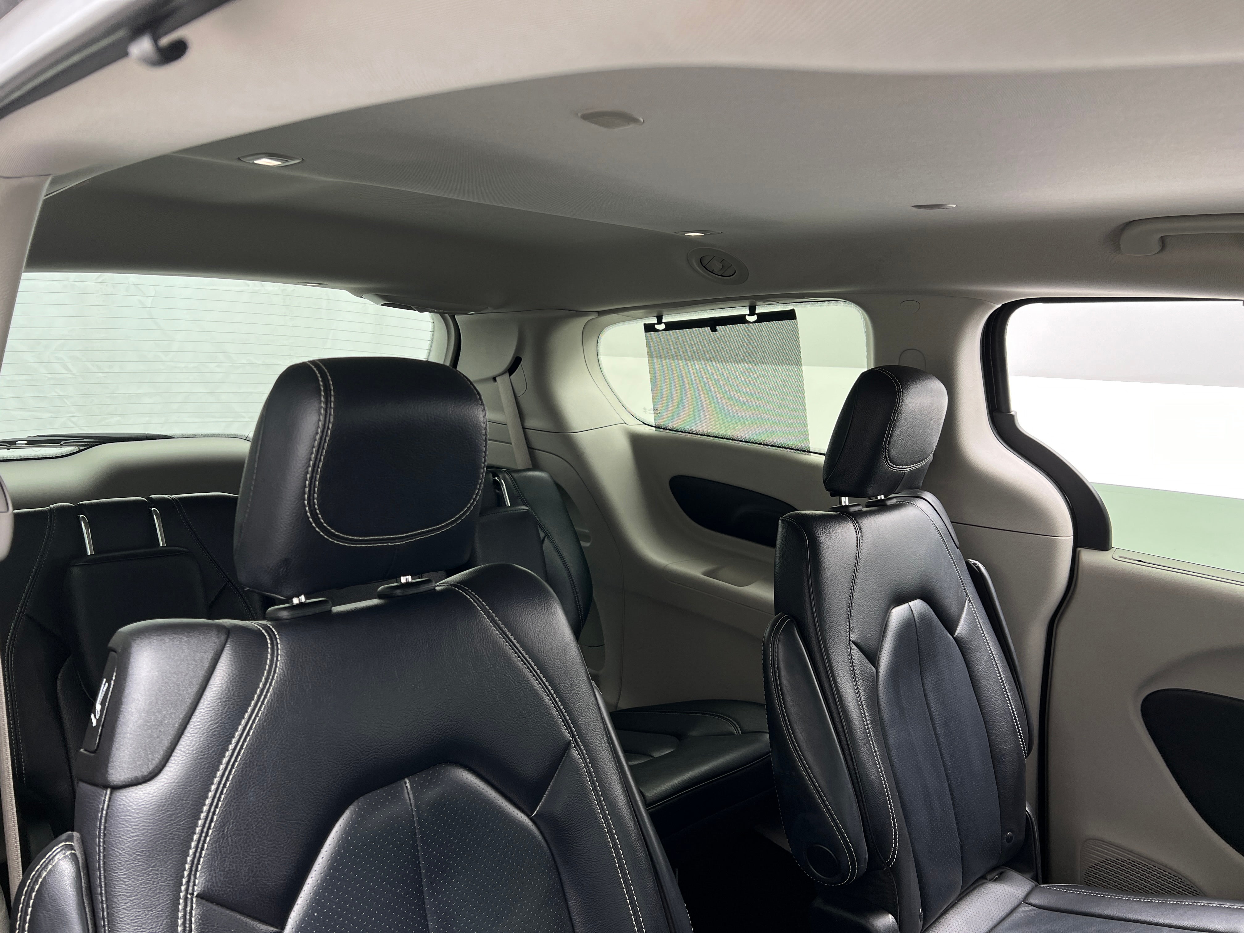 2022 Chrysler Pacifica Touring L 6