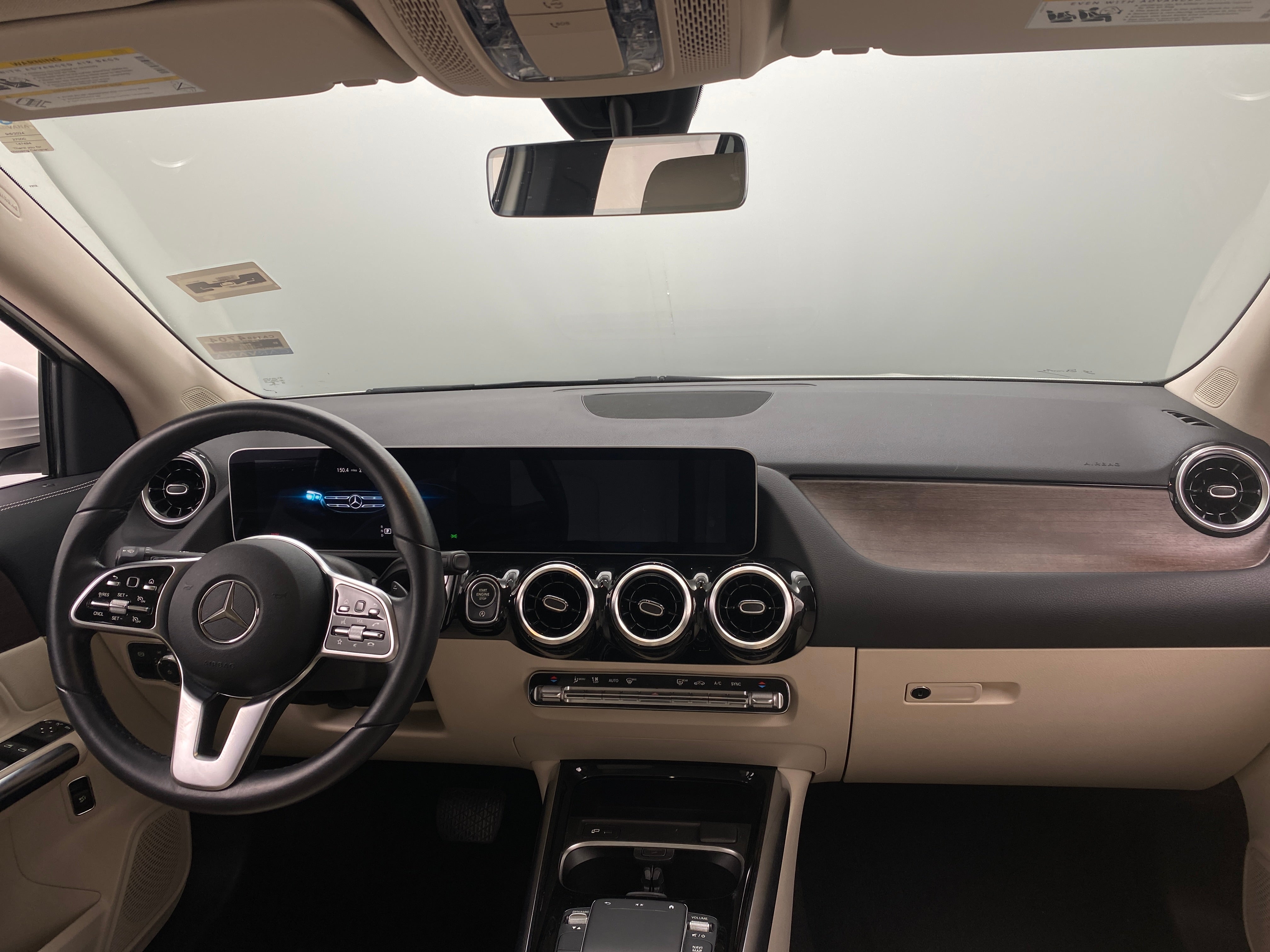 2021 Mercedes-Benz GLA 250 4MATIC 3