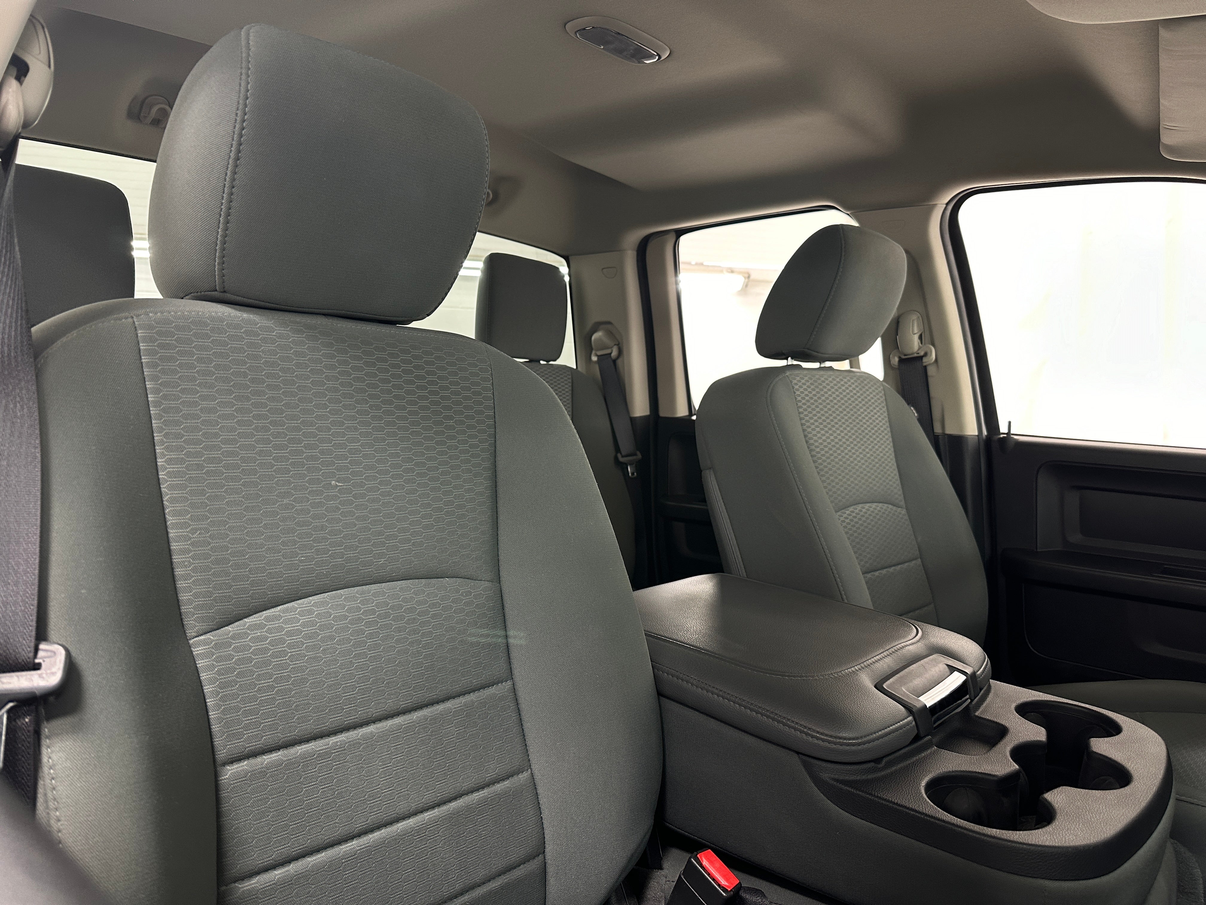 2015 RAM 1500 Express 2