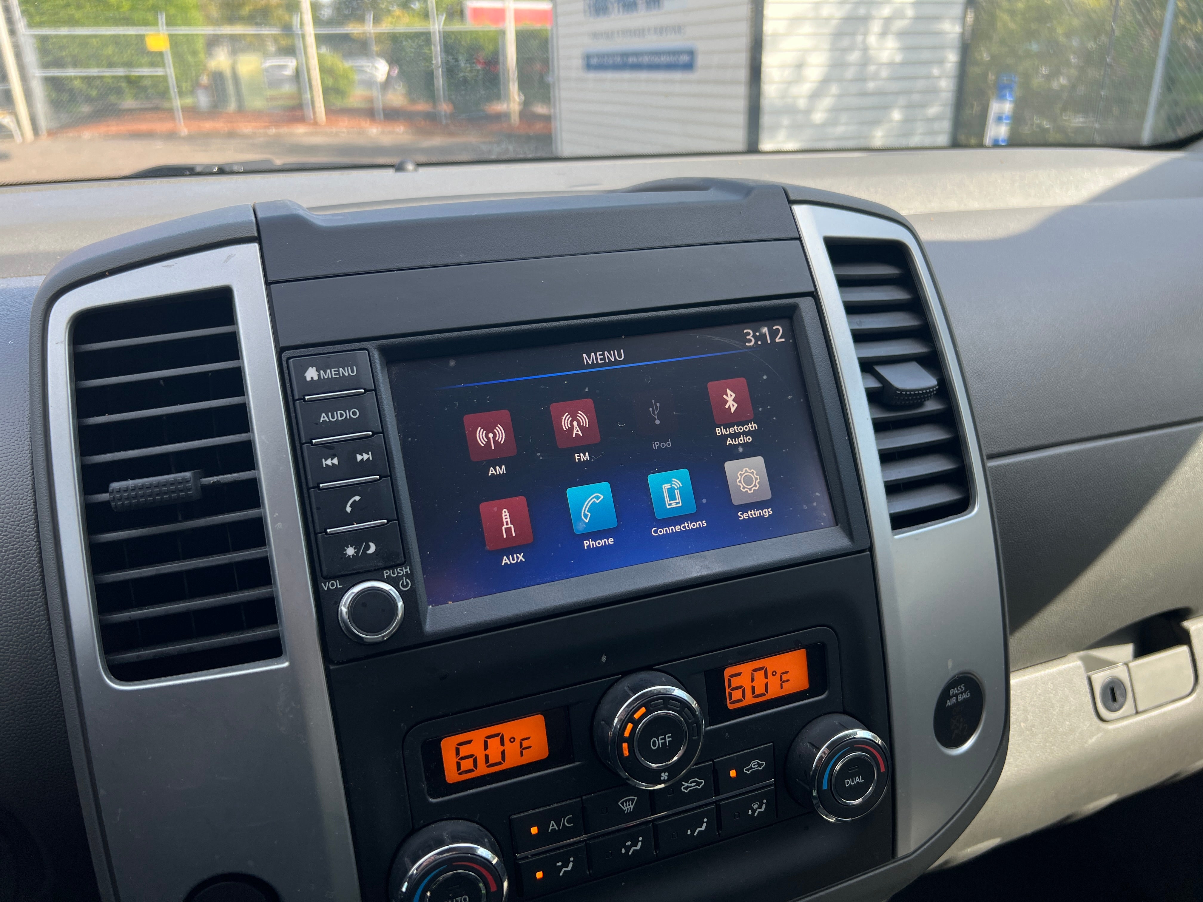 2021 Nissan Frontier SV 4