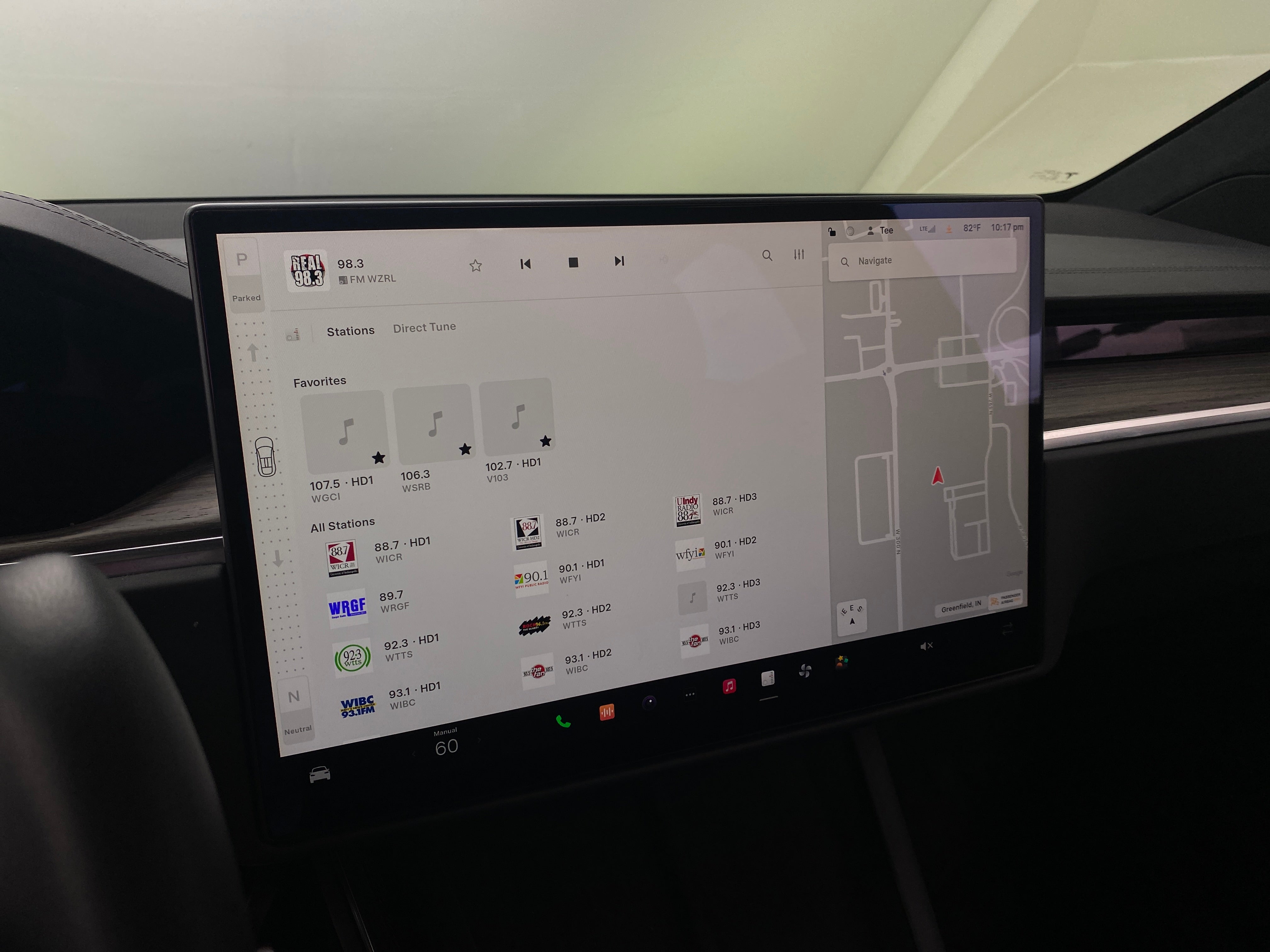 2022 Tesla Model X Long Range 4