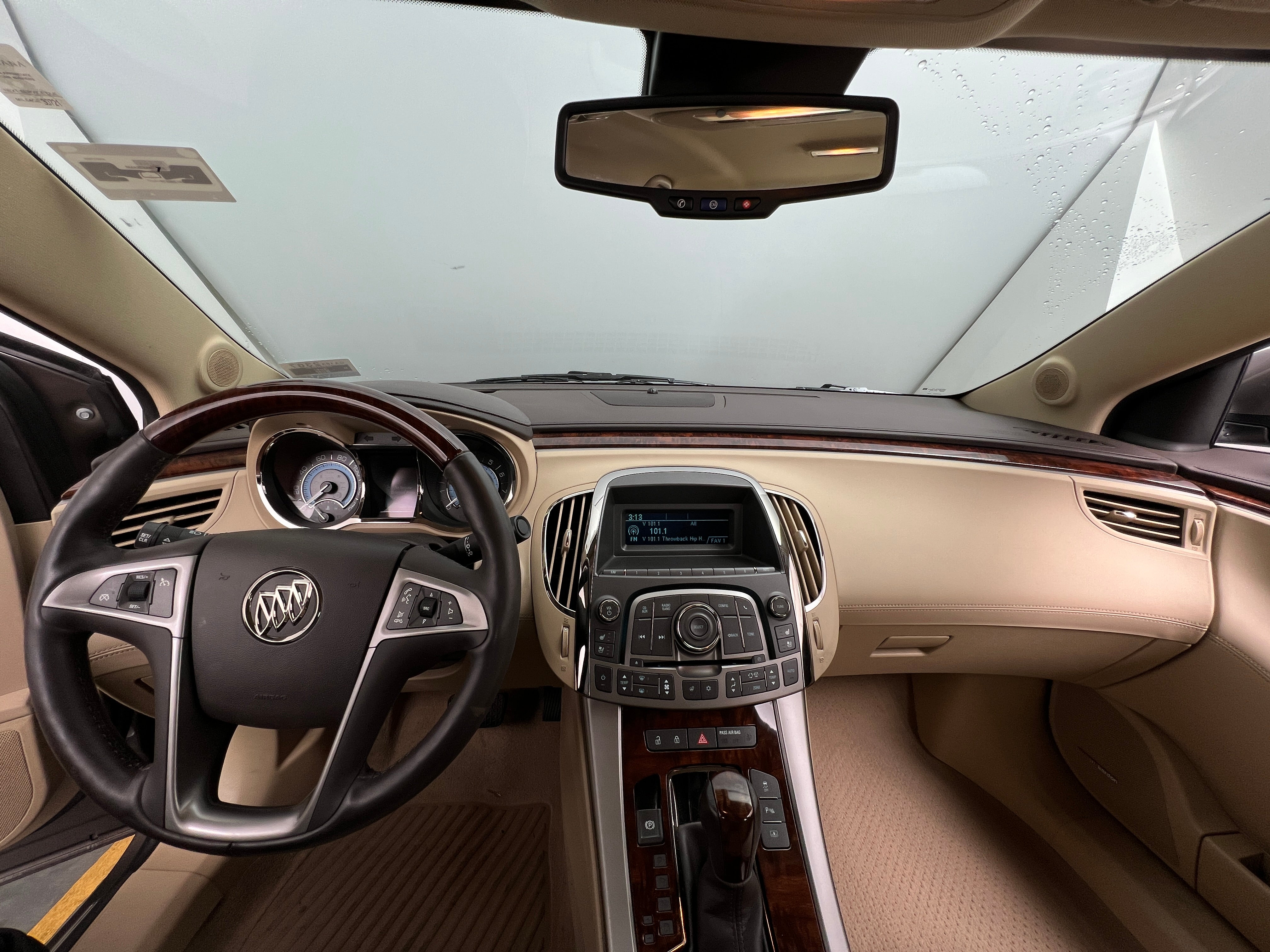 2010 Buick LaCrosse CXS 3