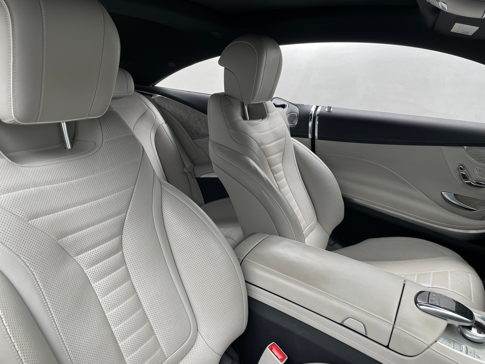 Thumbnail: 2016 Mercedes-Benz S-Class - 2