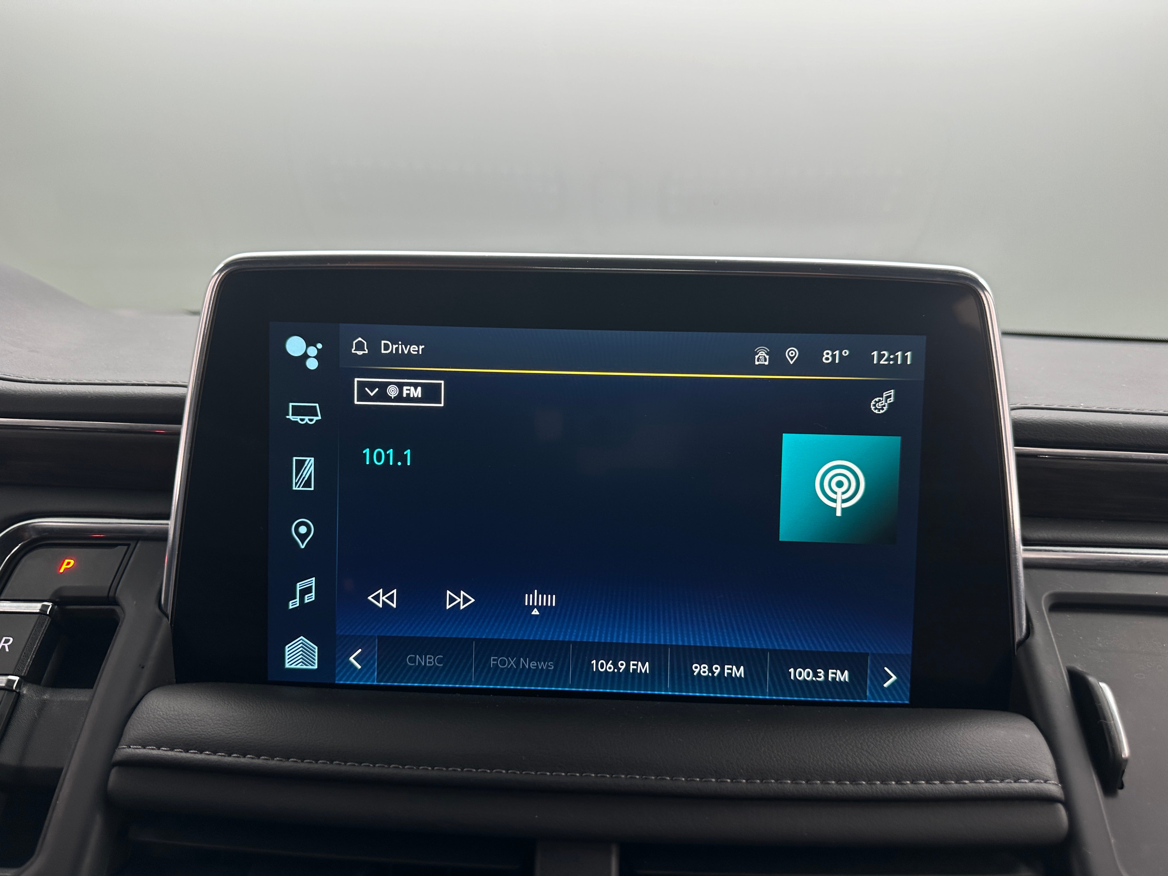 Thumbnail: 2023 Chevrolet Tahoe - 3