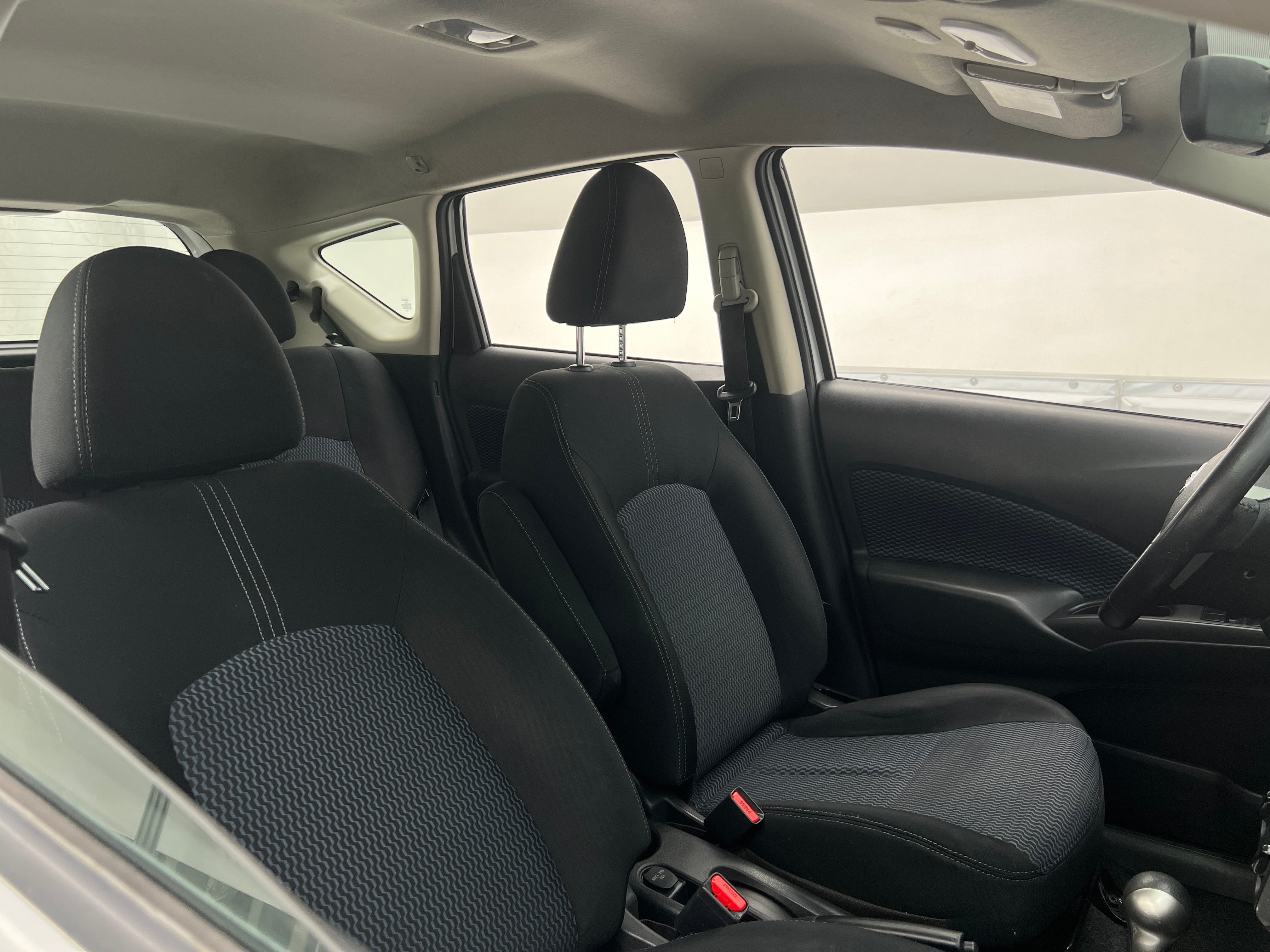 2019 Nissan Versa Note SV 2