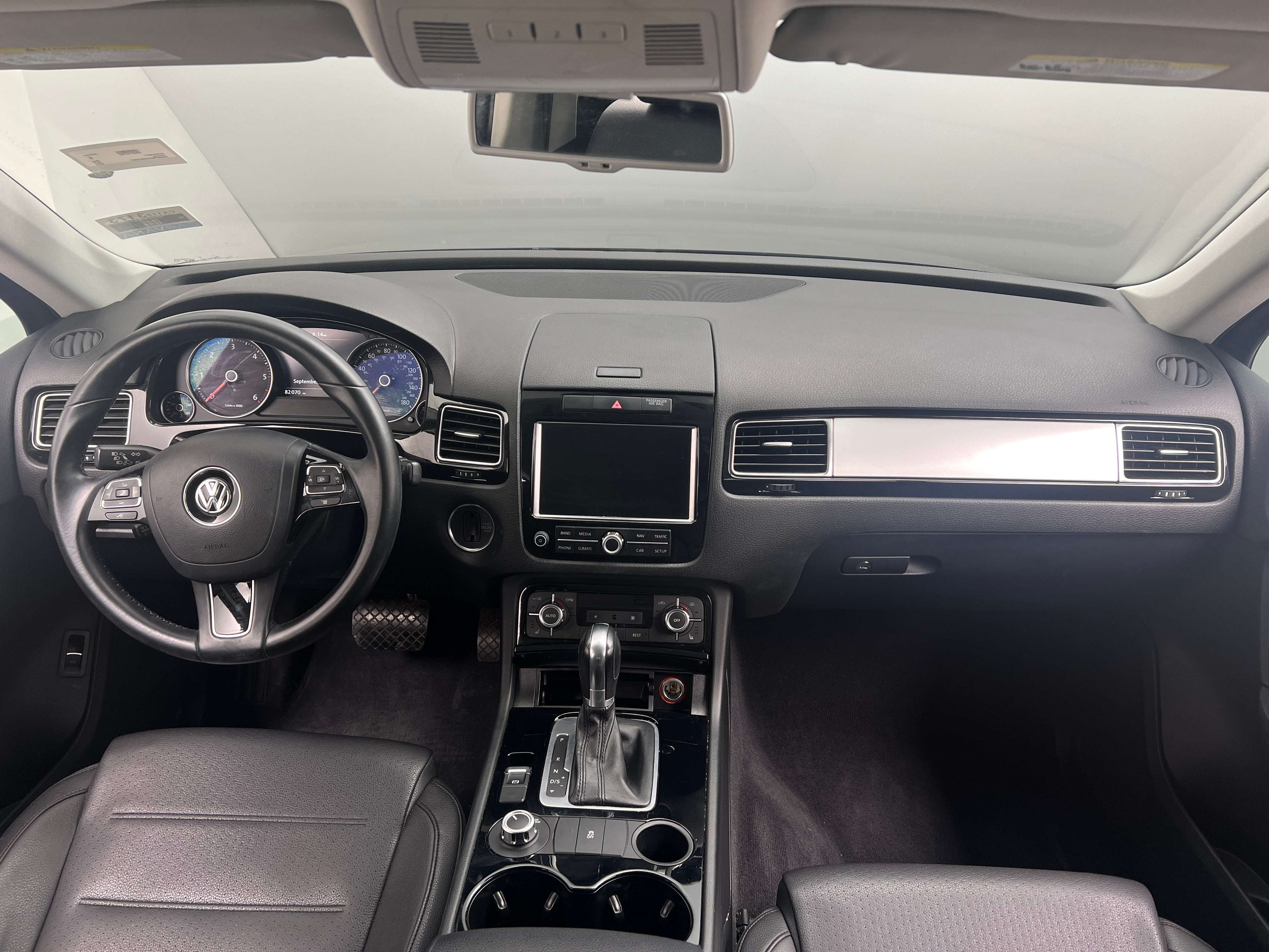 2013 Volkswagen Touareg TDI Sport 3