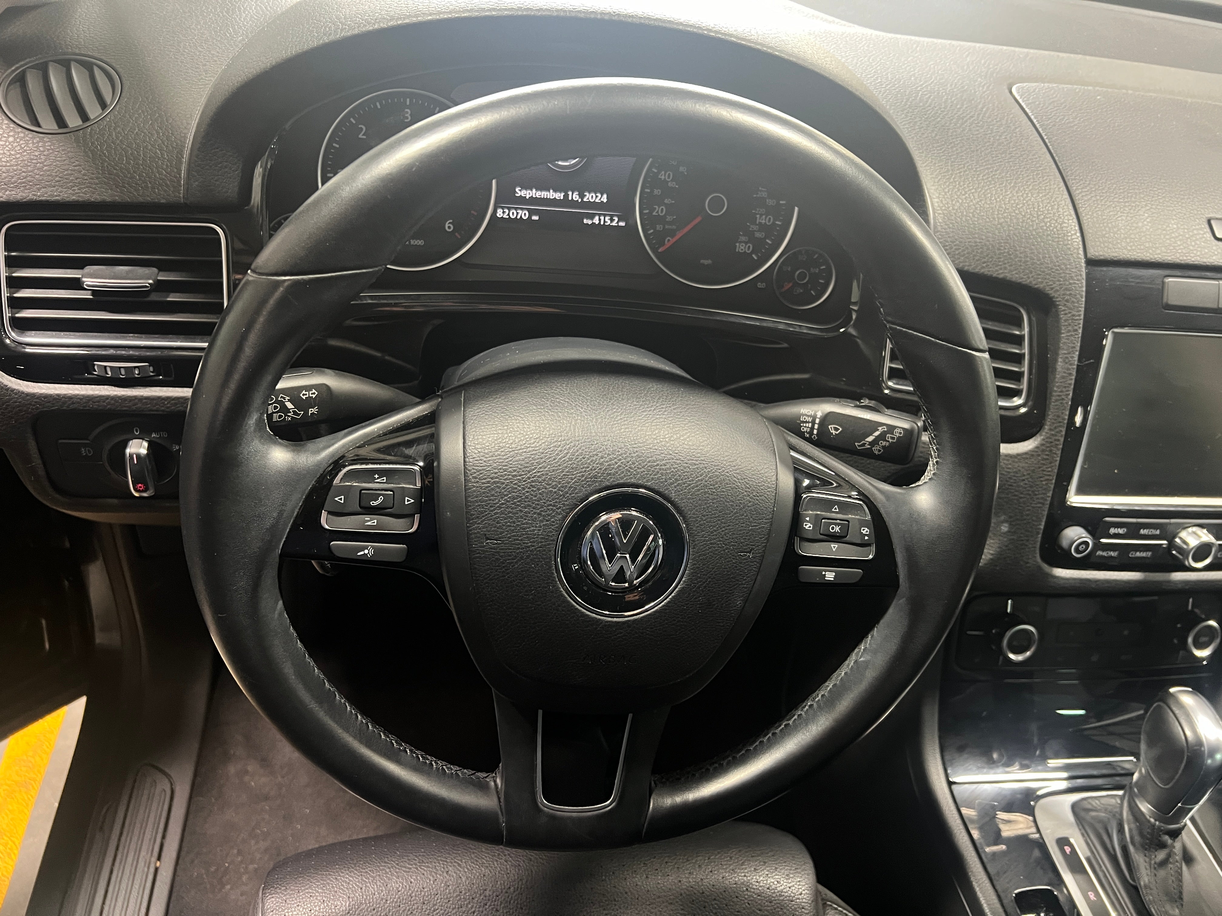 2013 Volkswagen Touareg TDI Sport 5