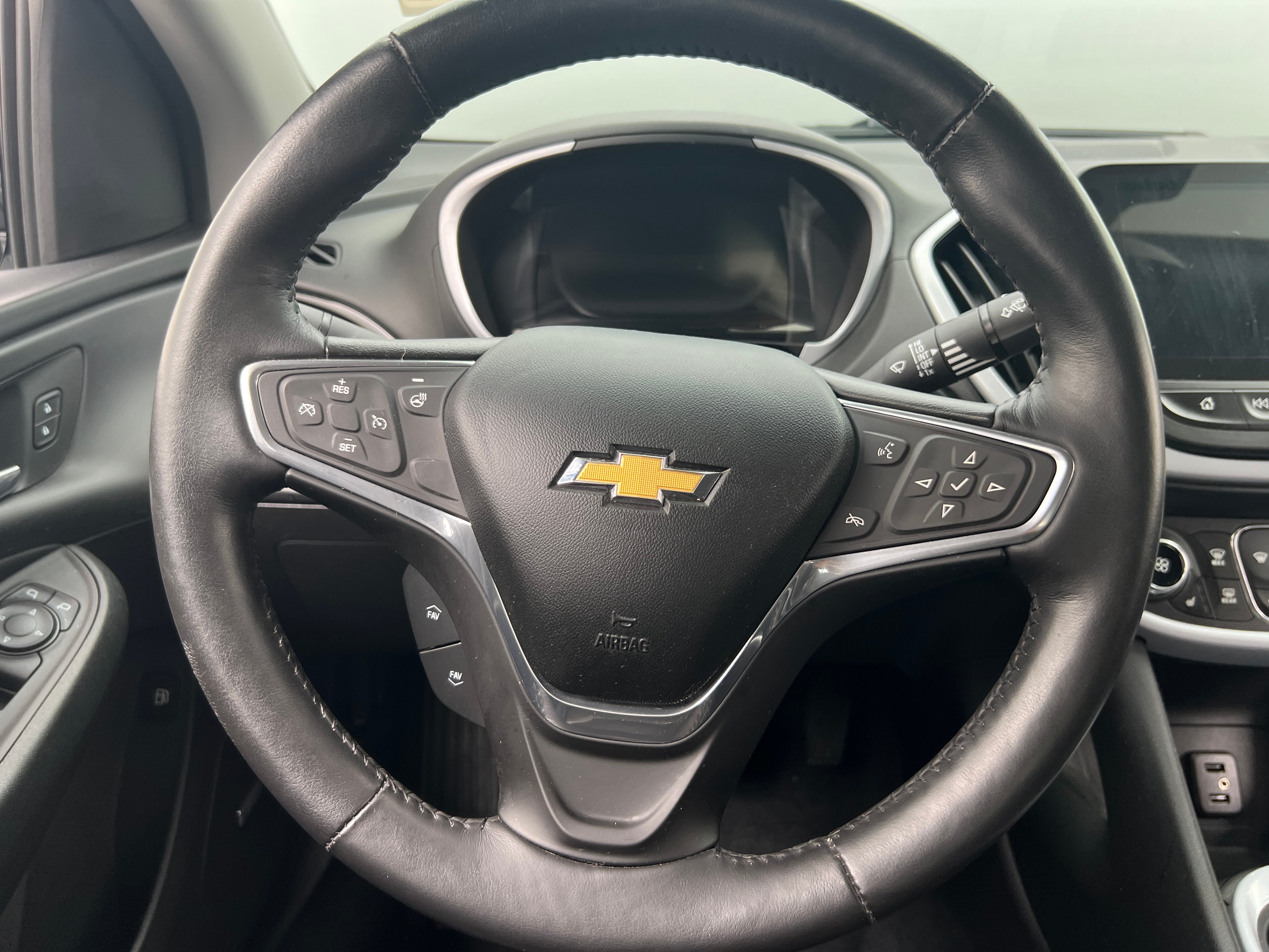 2017 Chevrolet Volt LT 4