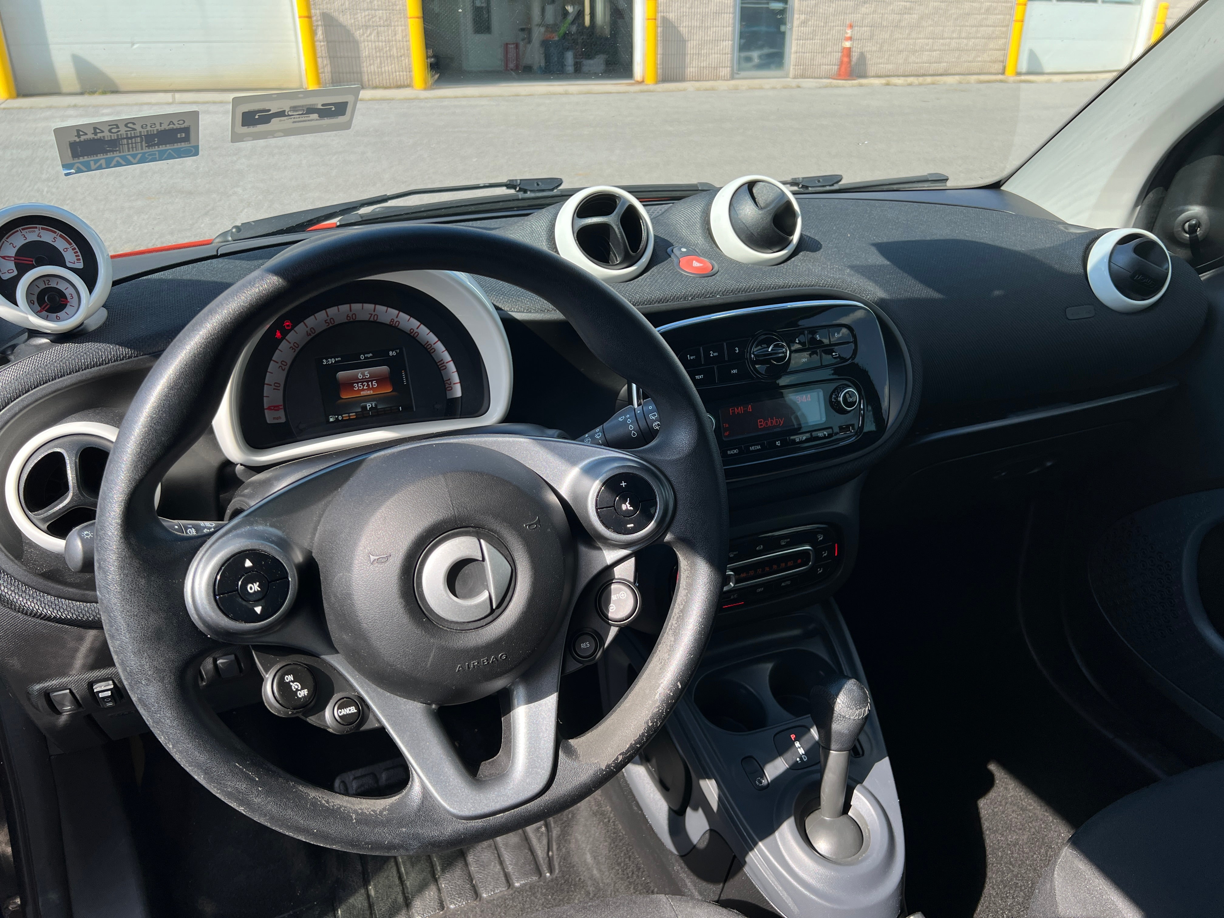 2016 smart fortwo Passion 3