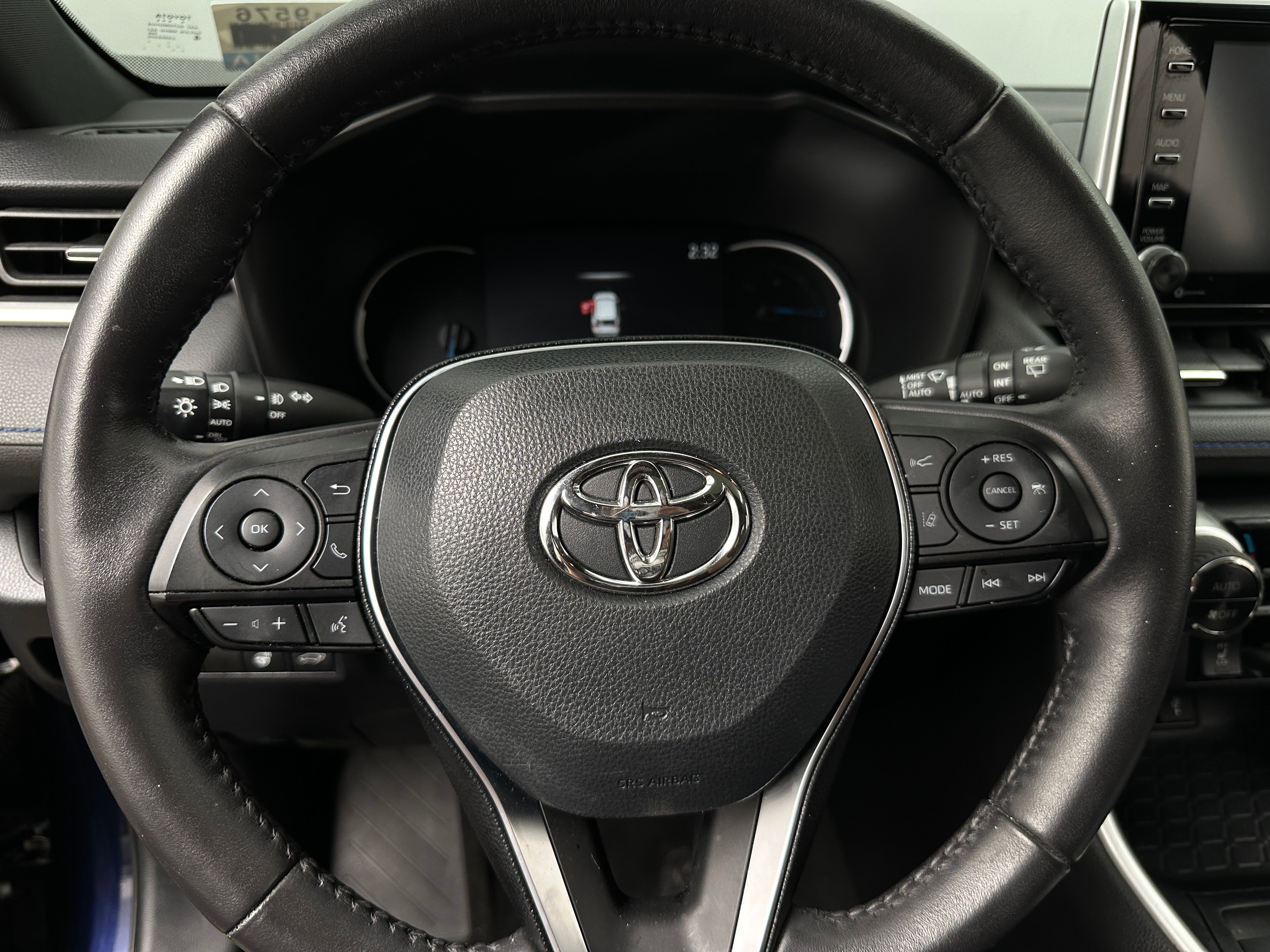 2020 Toyota RAV4 XSE 5