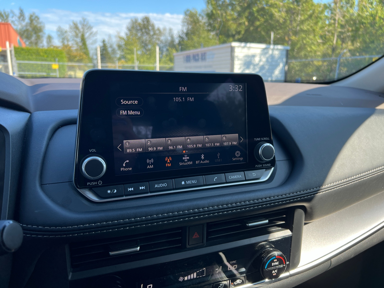 Thumbnail: 2023 Nissan Rogue - 4