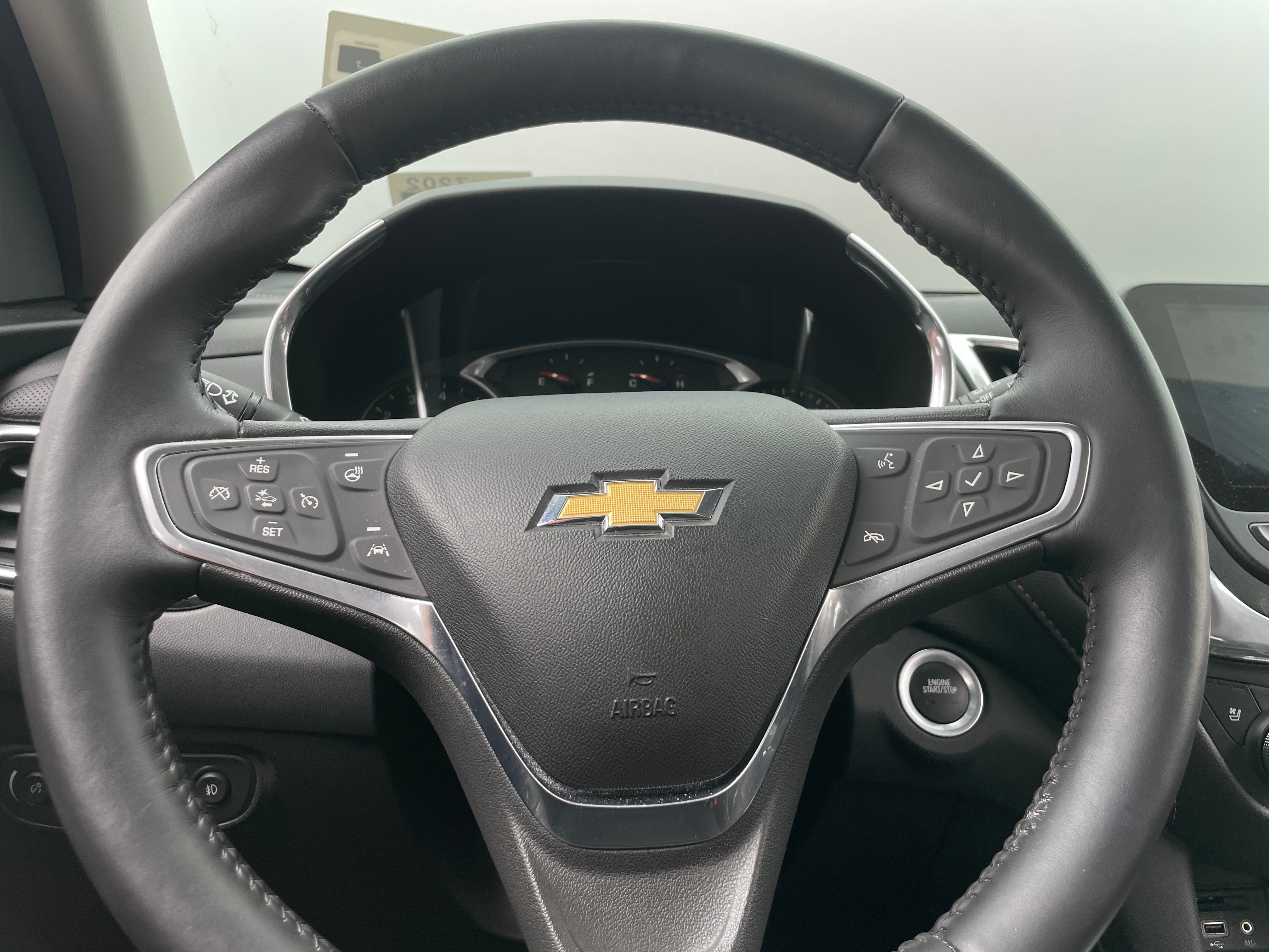 2019 Chevrolet Equinox Premier 4