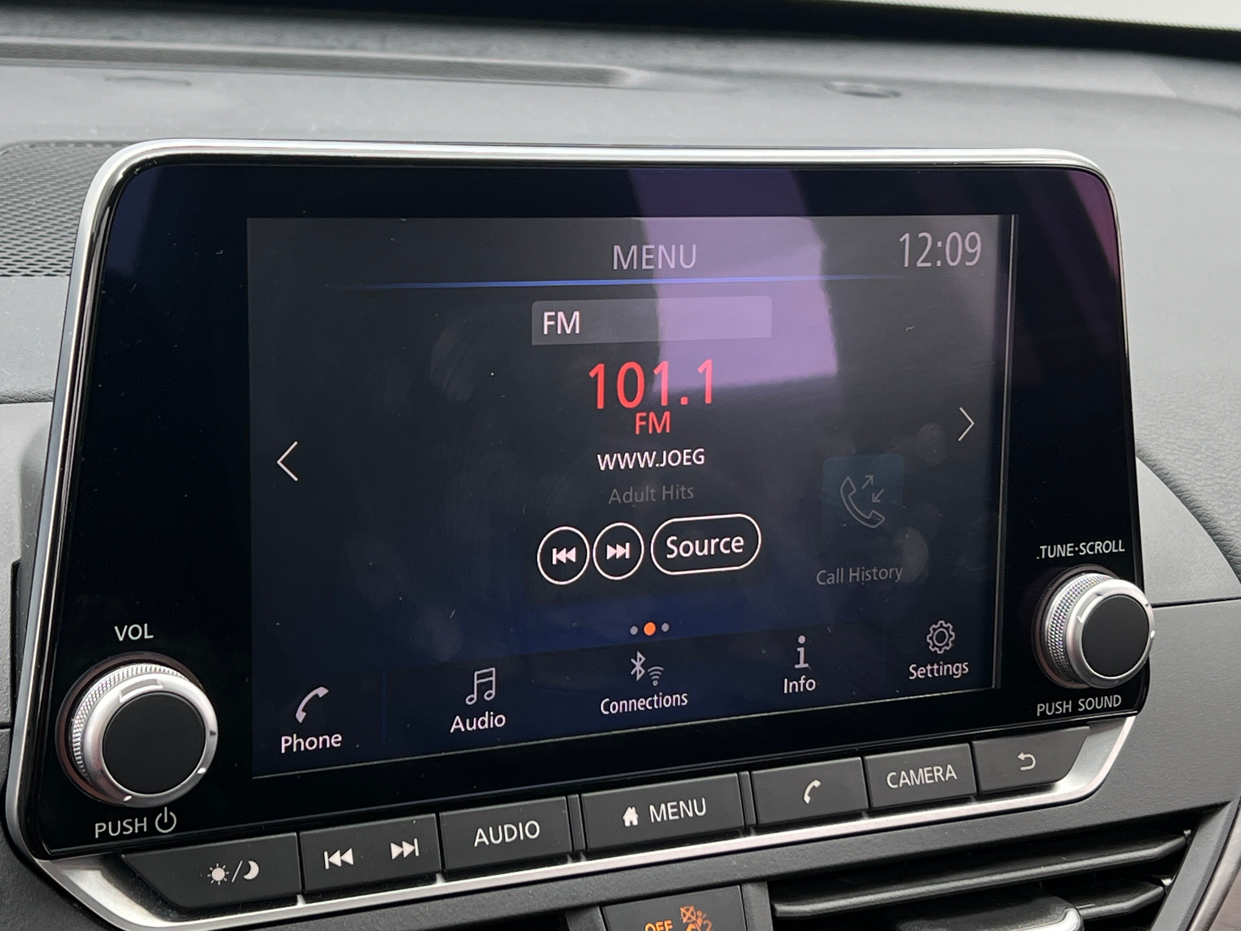 Thumbnail: 2023 Nissan Altima - 4