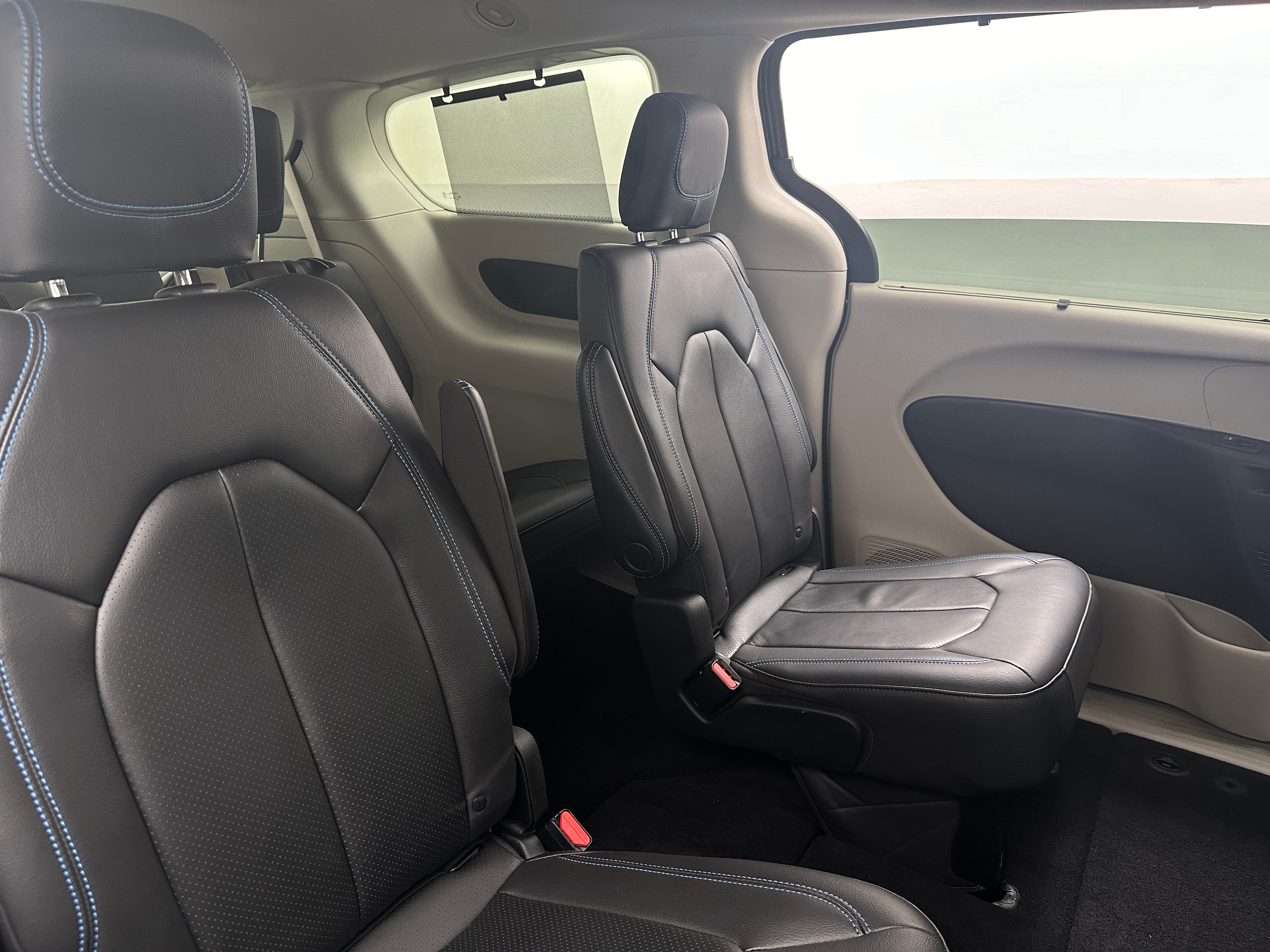 2021 Chrysler Pacifica Touring L 5