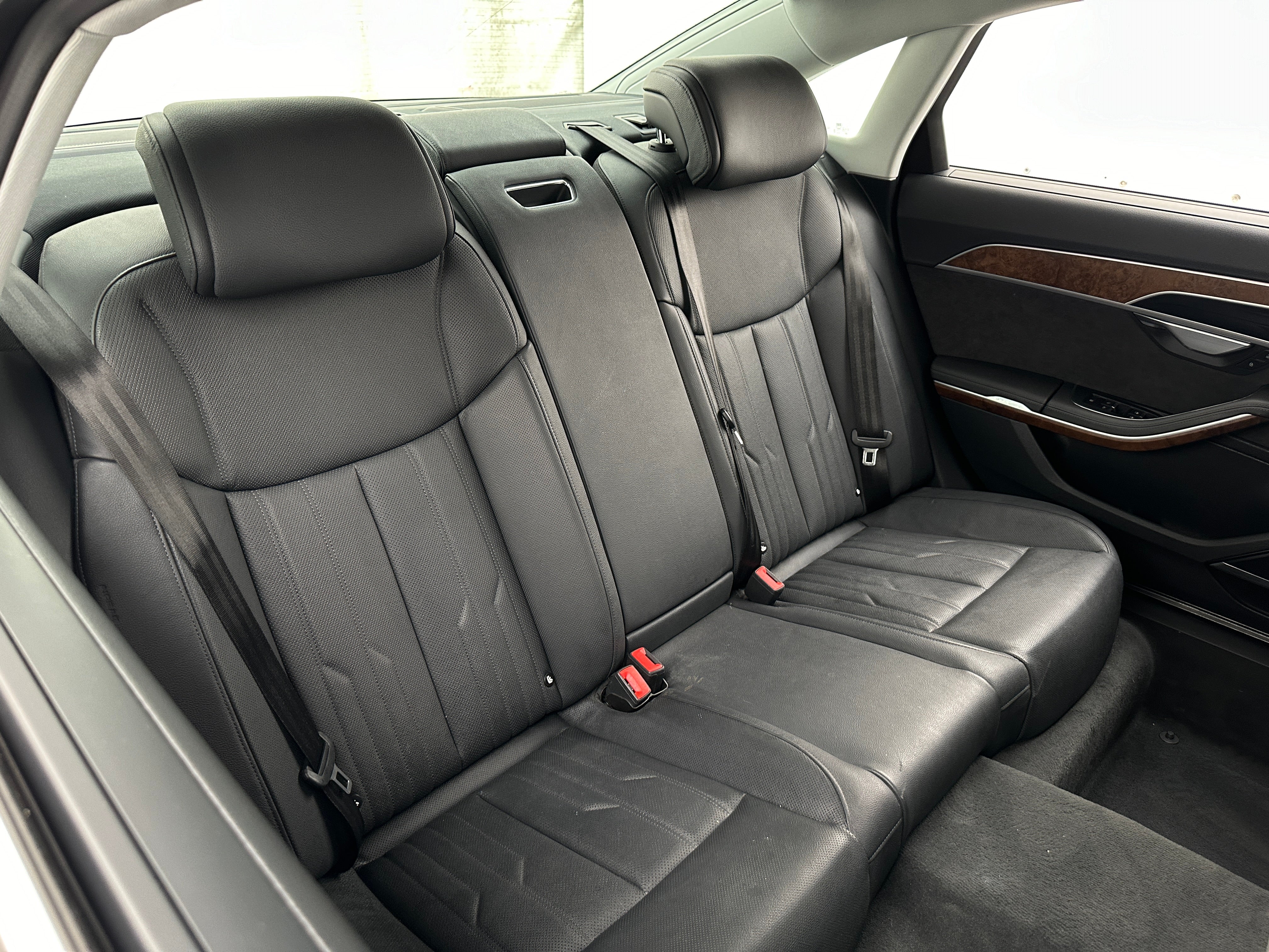 Thumbnail: 2020 Audi A8 - 5