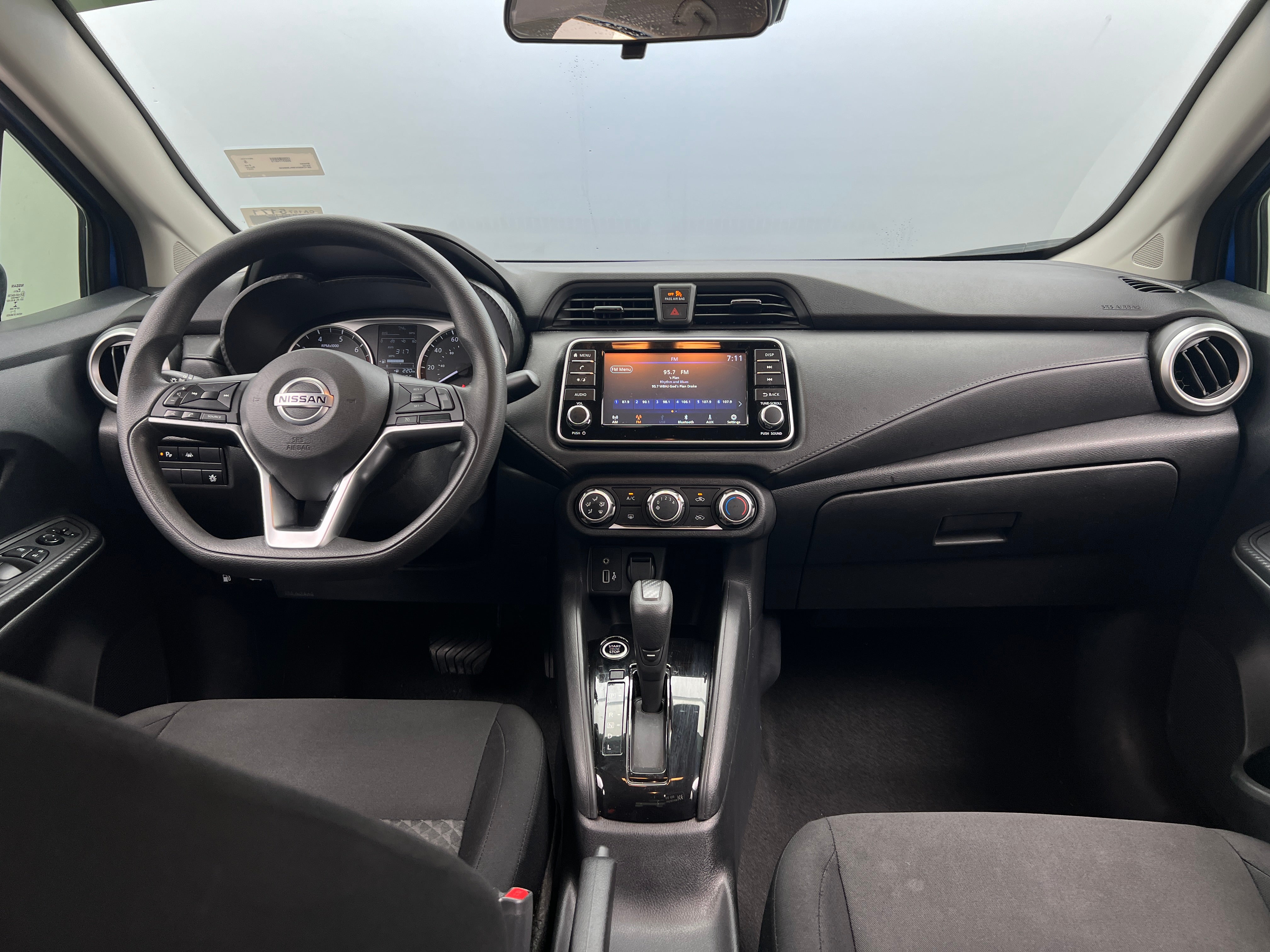 2021 Nissan Versa S 3