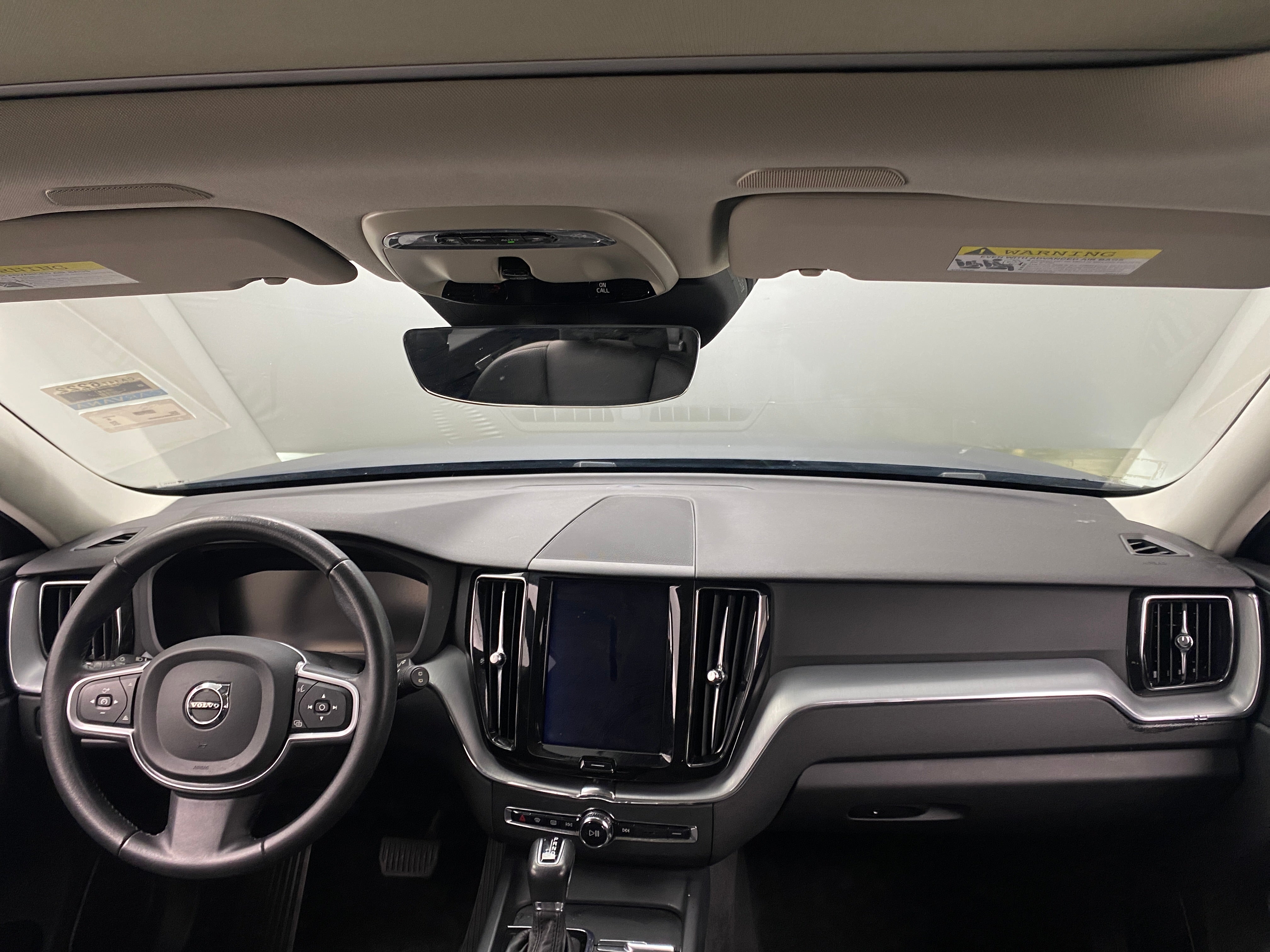 2018 Volvo XC60 T5 Momentum 3