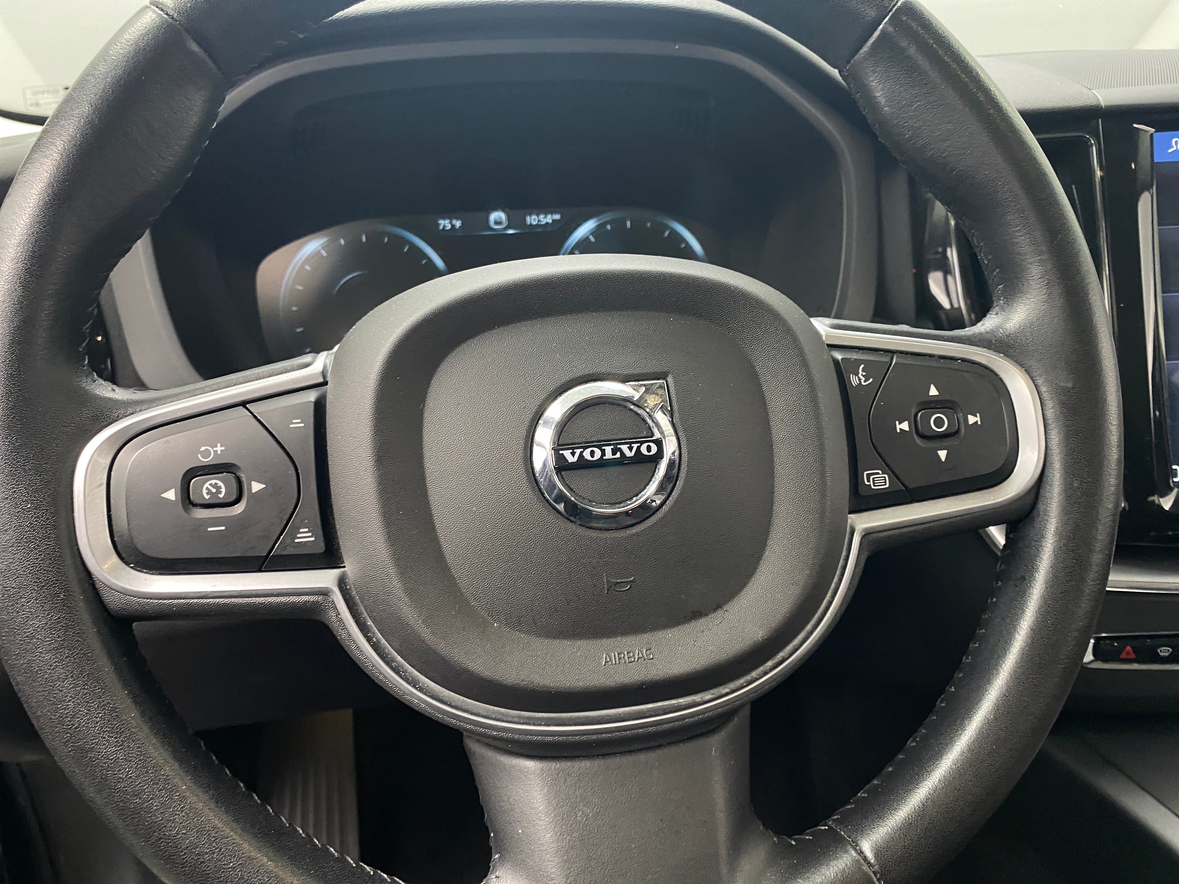 2018 Volvo XC60 T5 Momentum 5