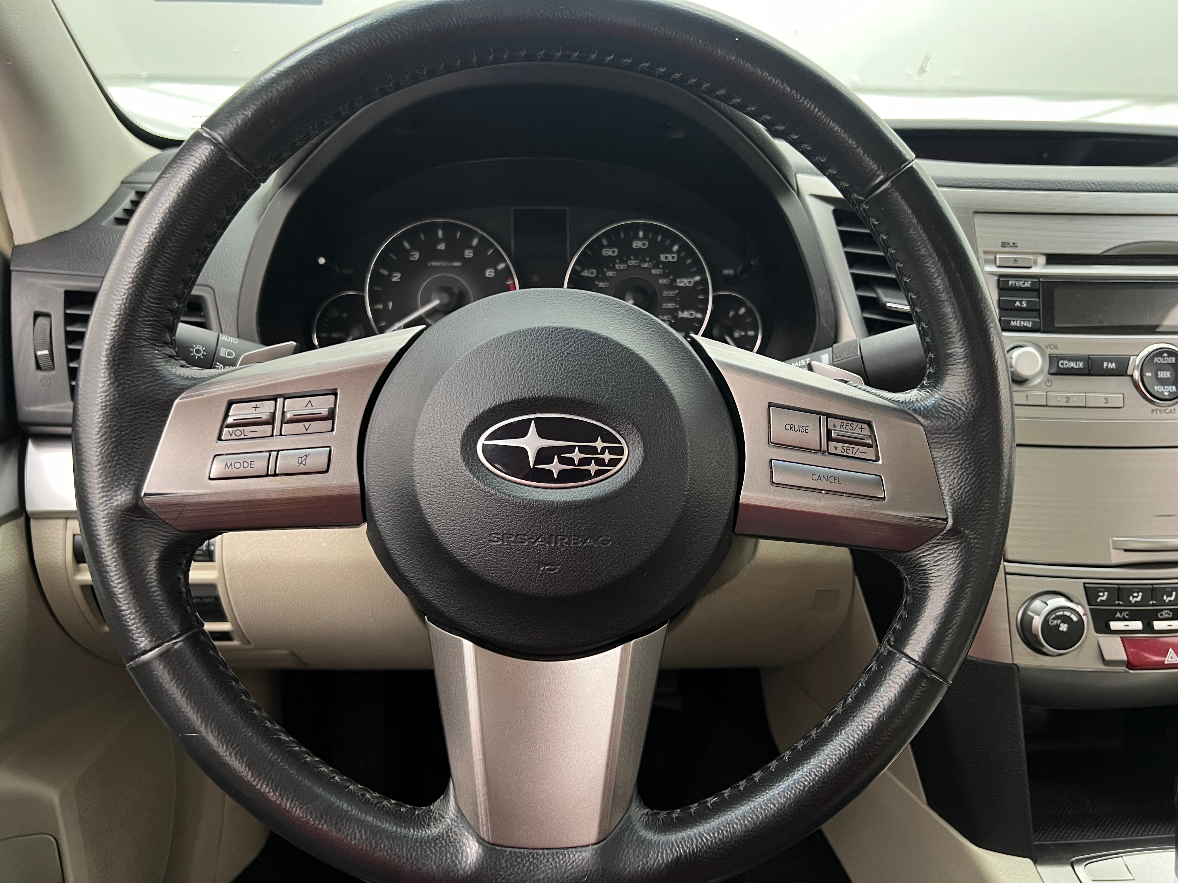 2011 Subaru Legacy Premium 5