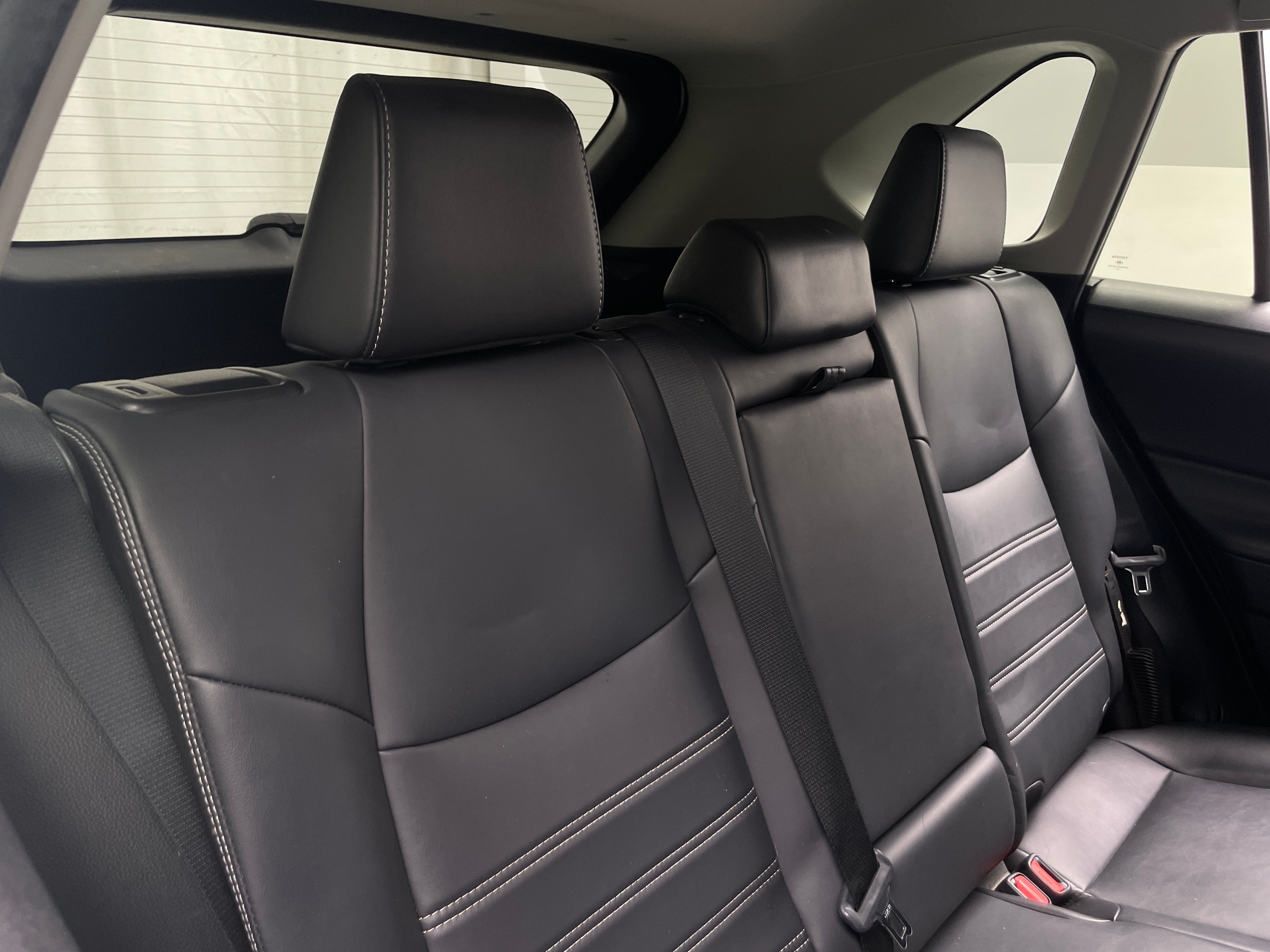 Thumbnail: 2020 Toyota RAV4 - 6