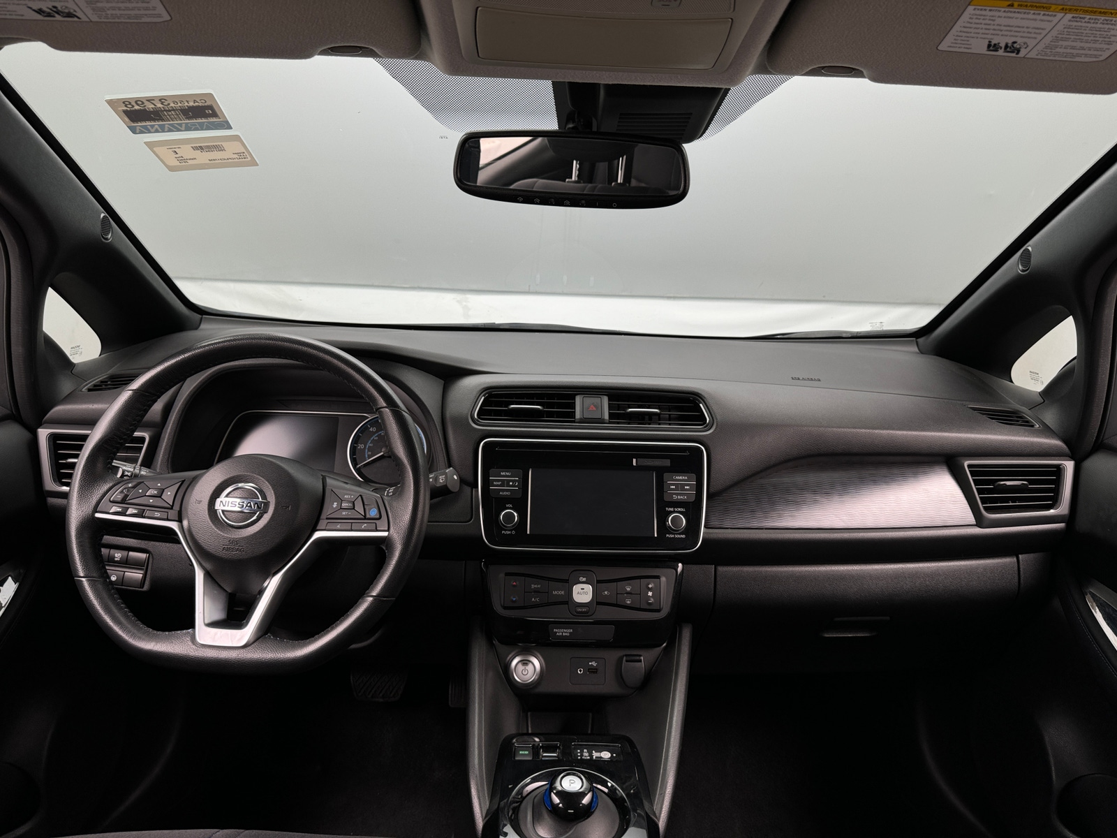 Thumbnail: 2018 Nissan Leaf - 3