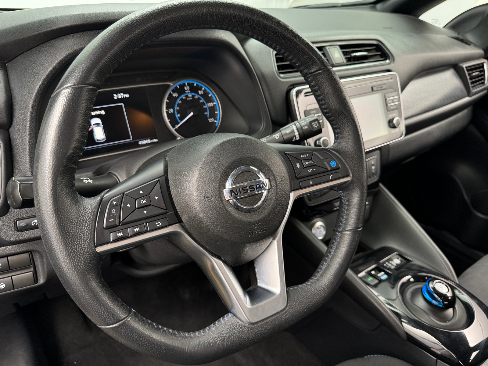 Thumbnail: 2018 Nissan Leaf - 5