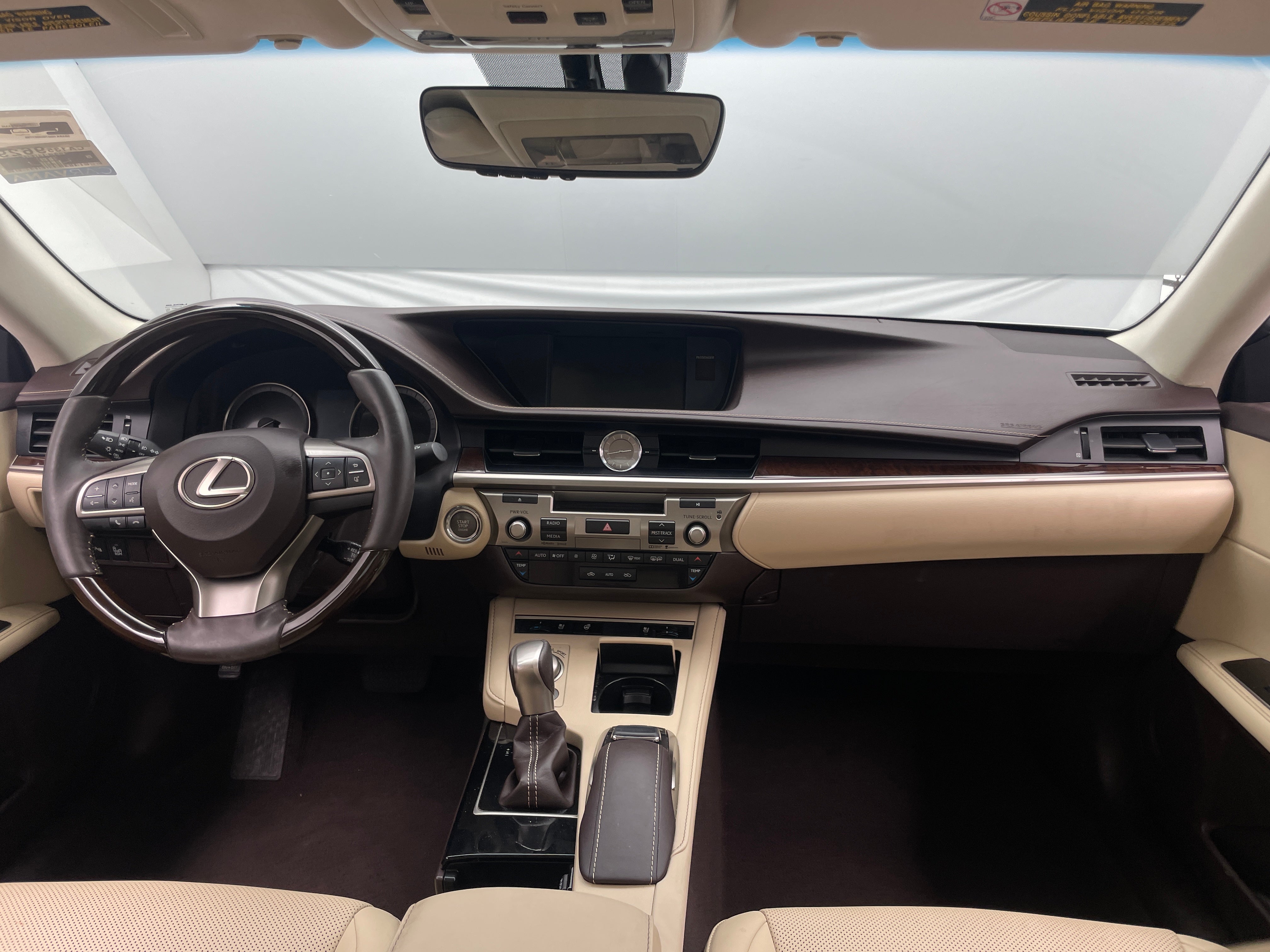 2016 Lexus ES 350 2