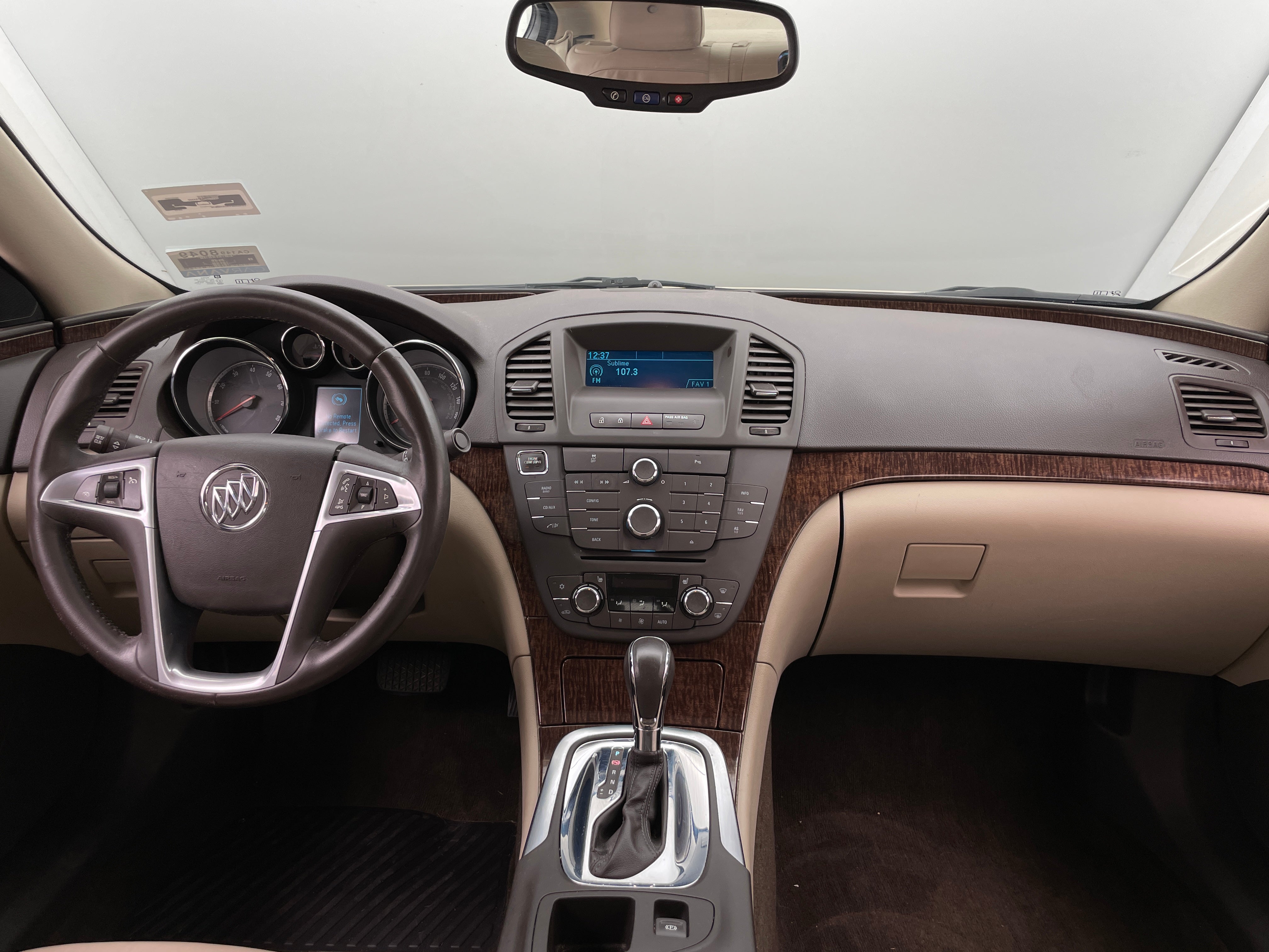 2012 Buick Regal Premium 2