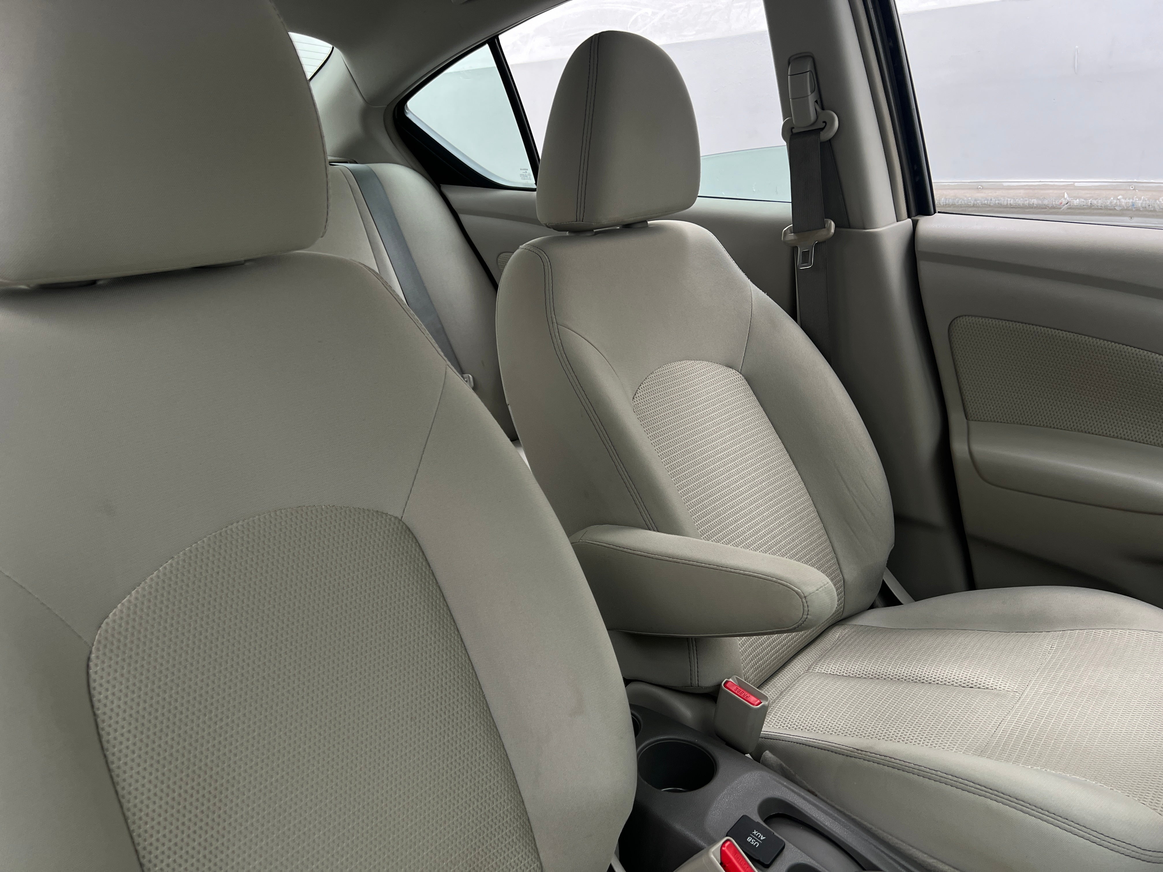 2014 Nissan Versa SL 2