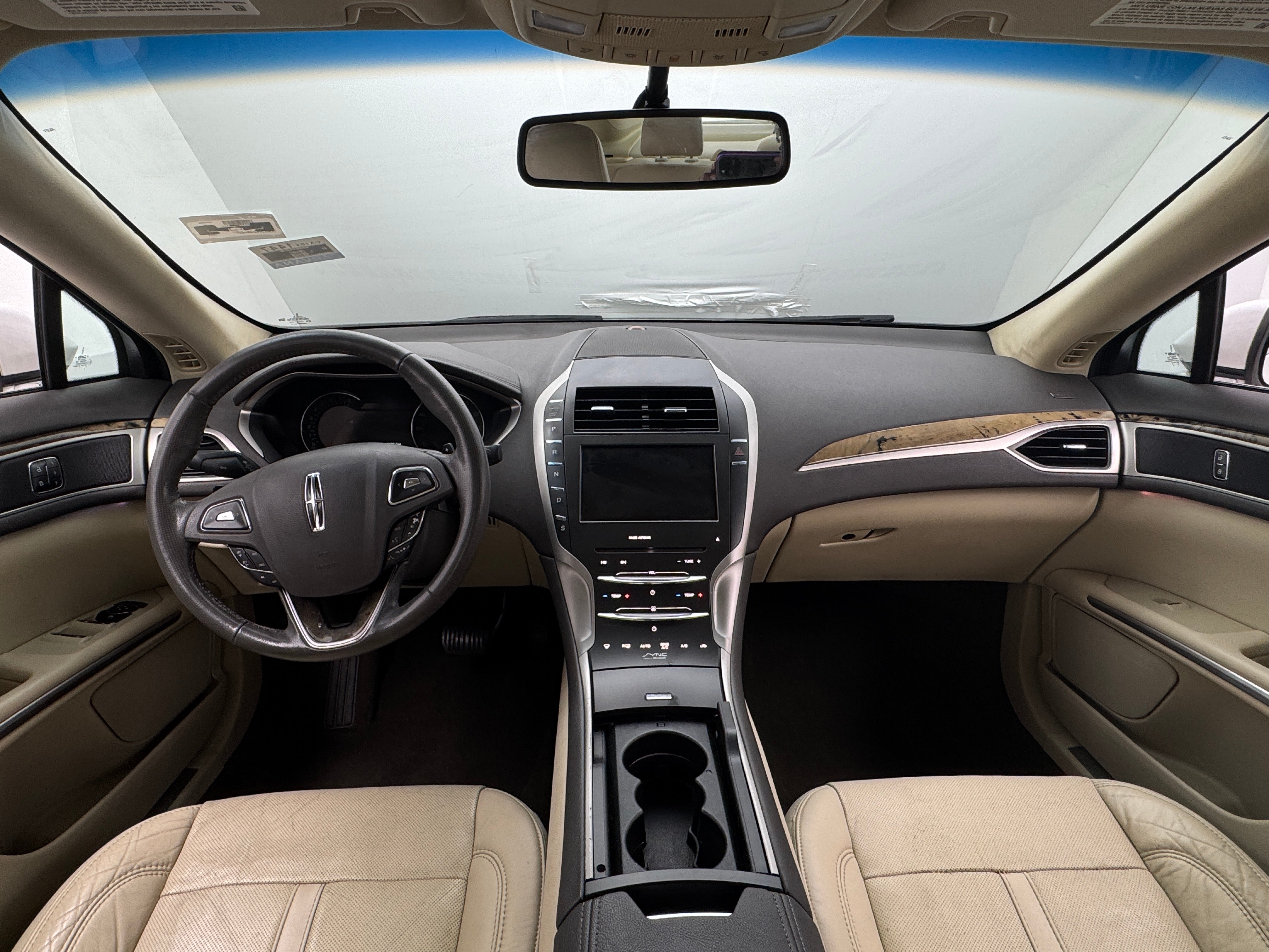 2014 Lincoln MKZ Base 3