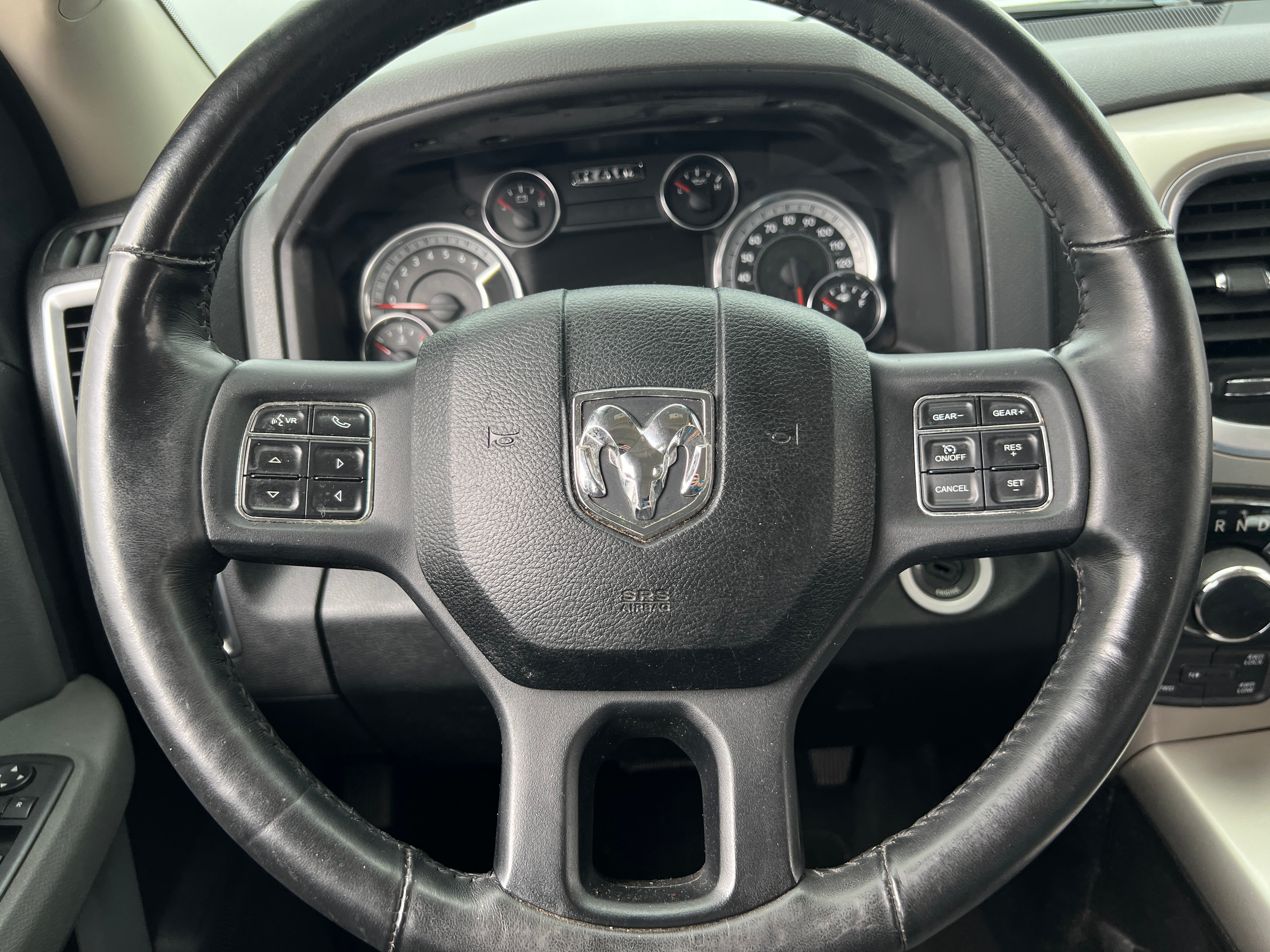 2016 RAM 1500 Outdoorsman 5