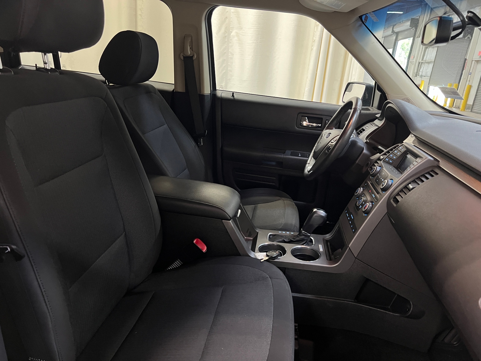 Thumbnail: 2019 Ford Flex - 2