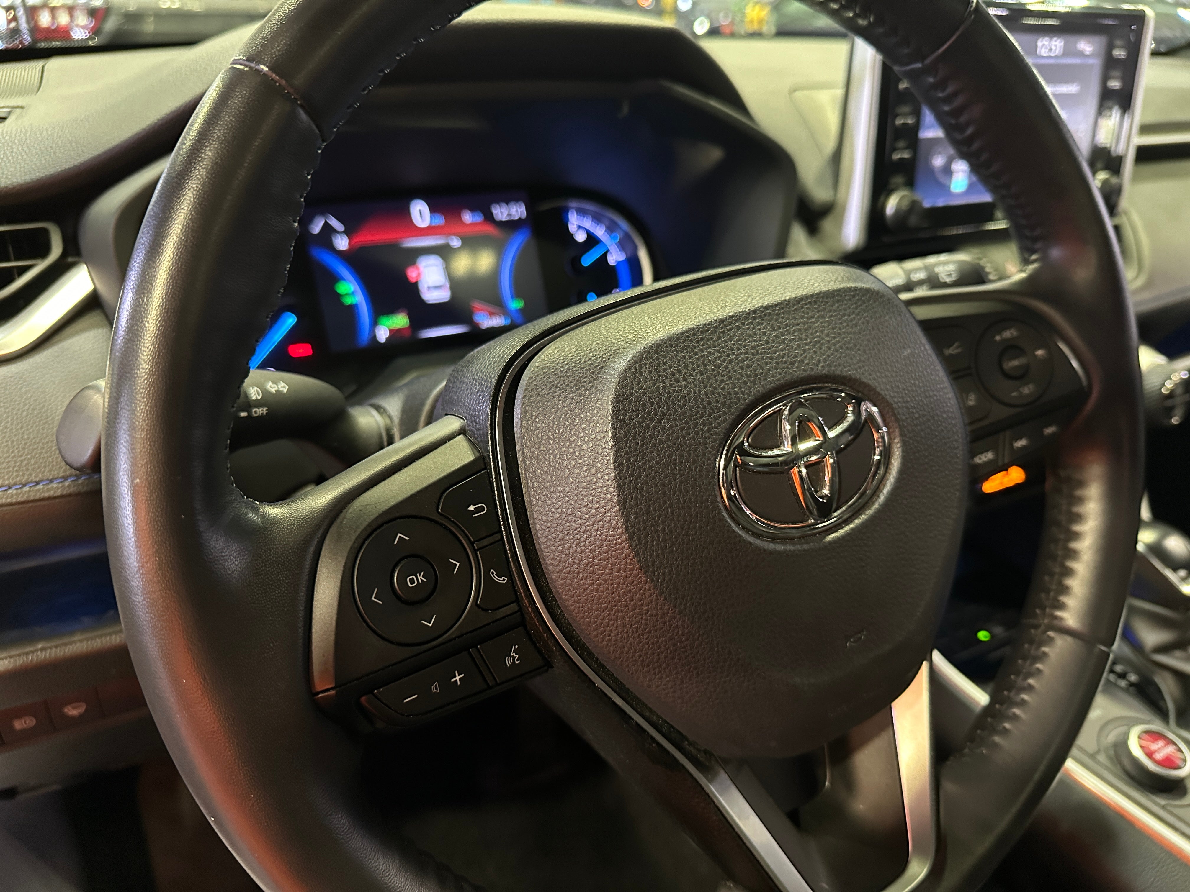 2020 Toyota RAV4 XSE 5