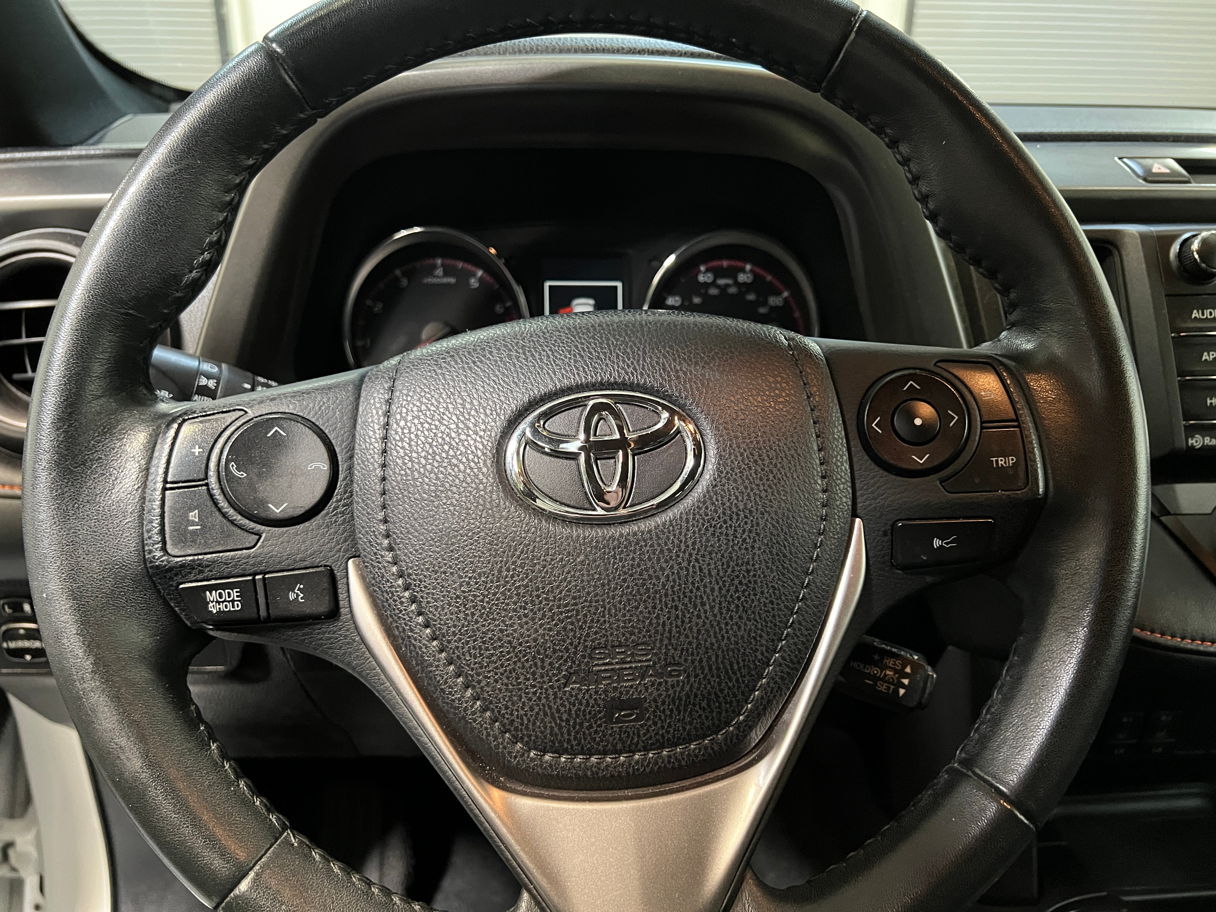 2017 Toyota RAV4 SE 5