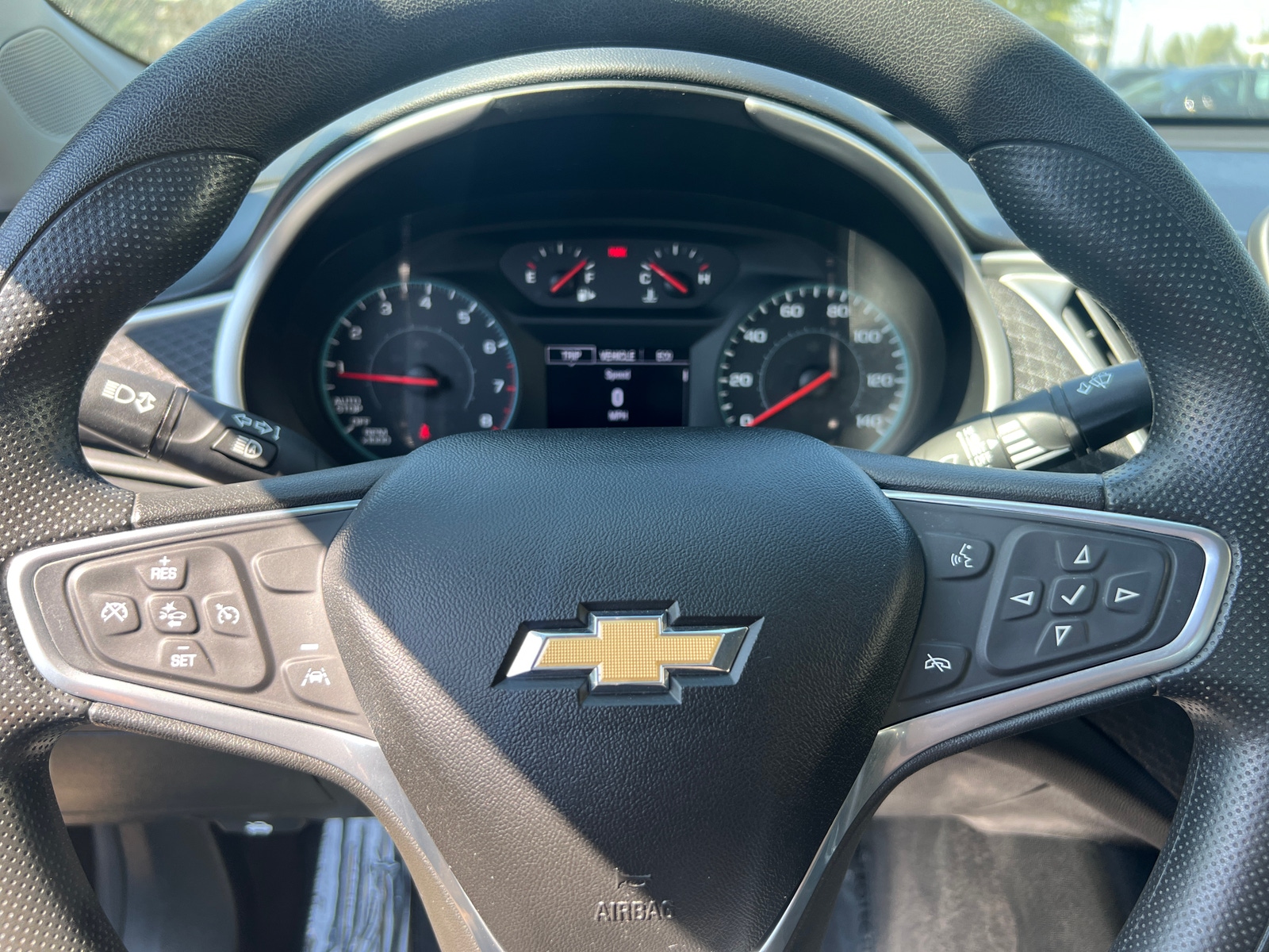 Thumbnail: 2023 Chevrolet Malibu - 5