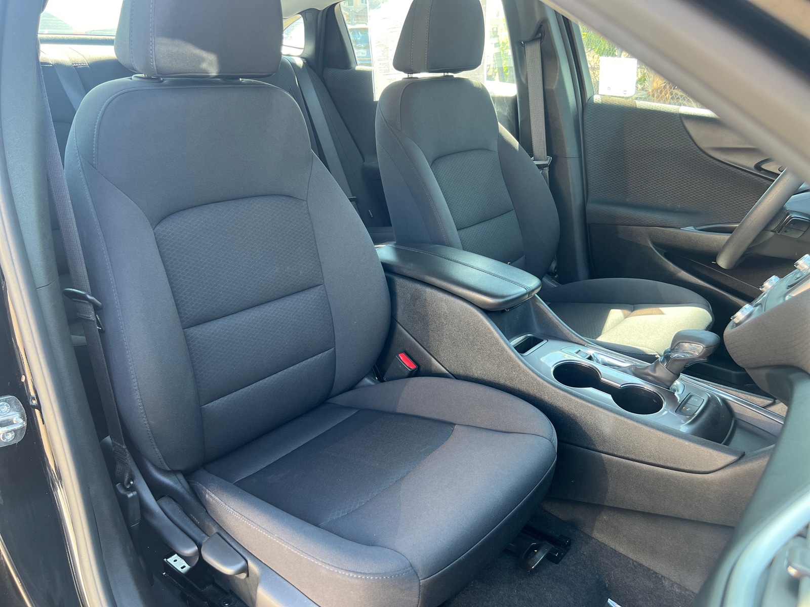 Thumbnail: 2023 Chevrolet Malibu - 2