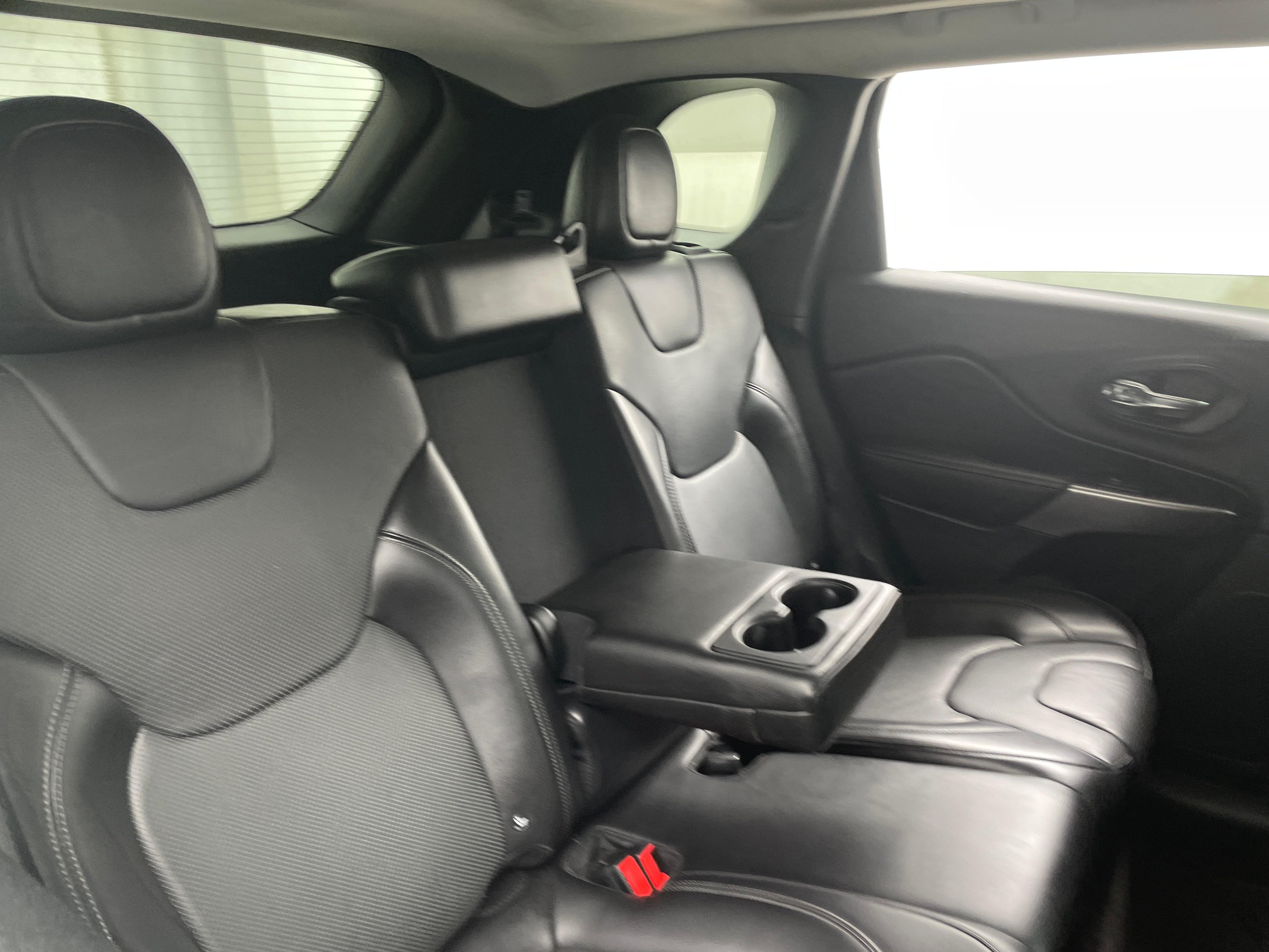 2019 Jeep Cherokee Limited Edition 5