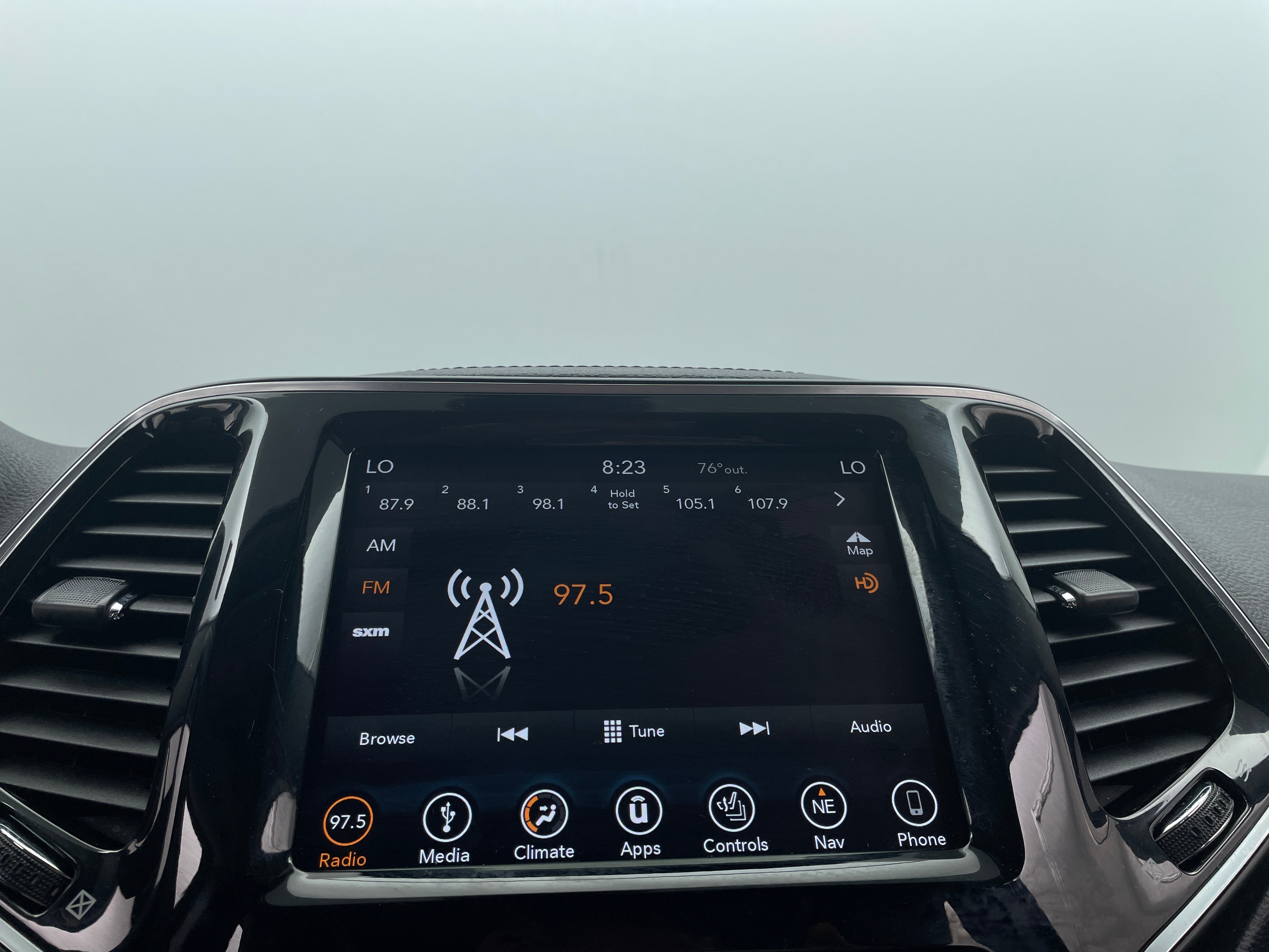 2019 Jeep Cherokee Limited Edition 3