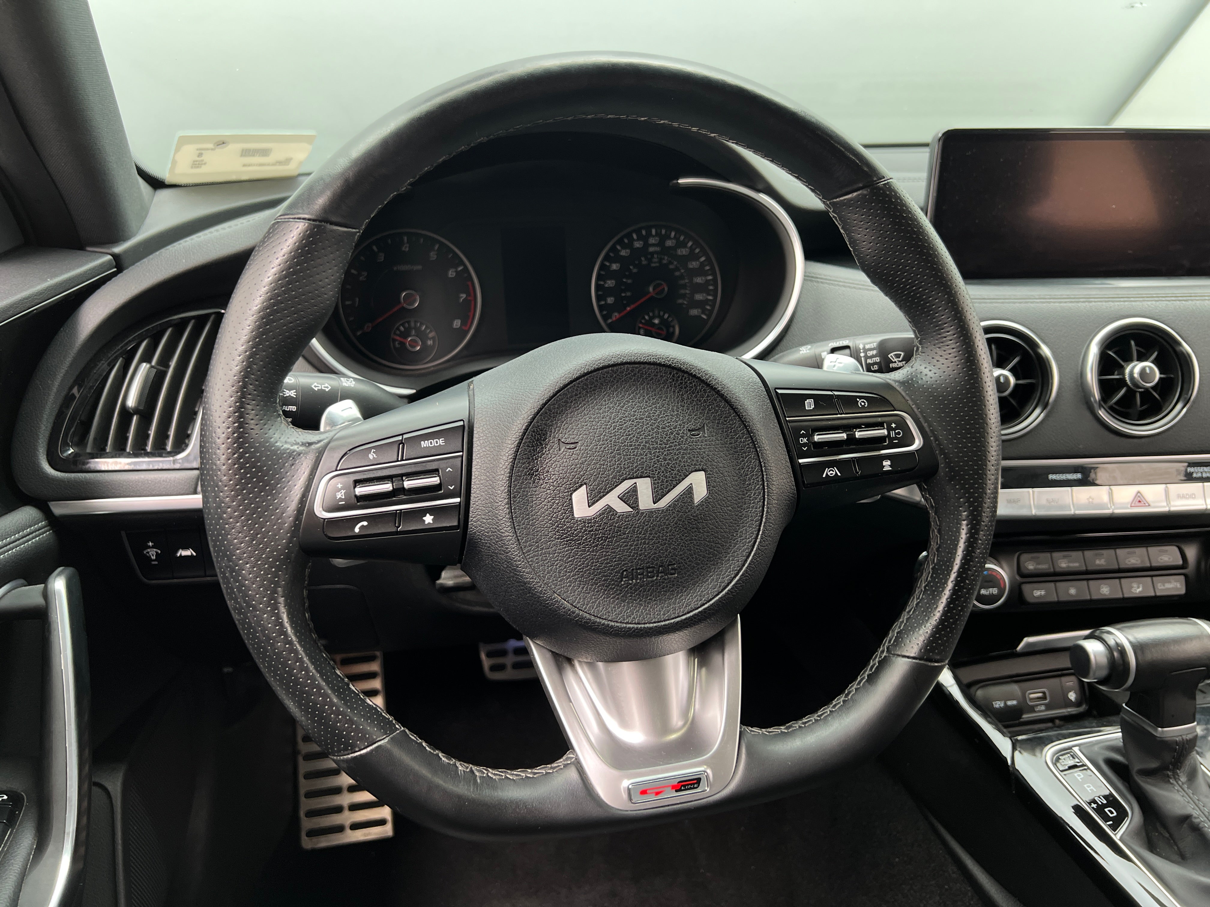 2022 Kia Stinger GT-Line 4