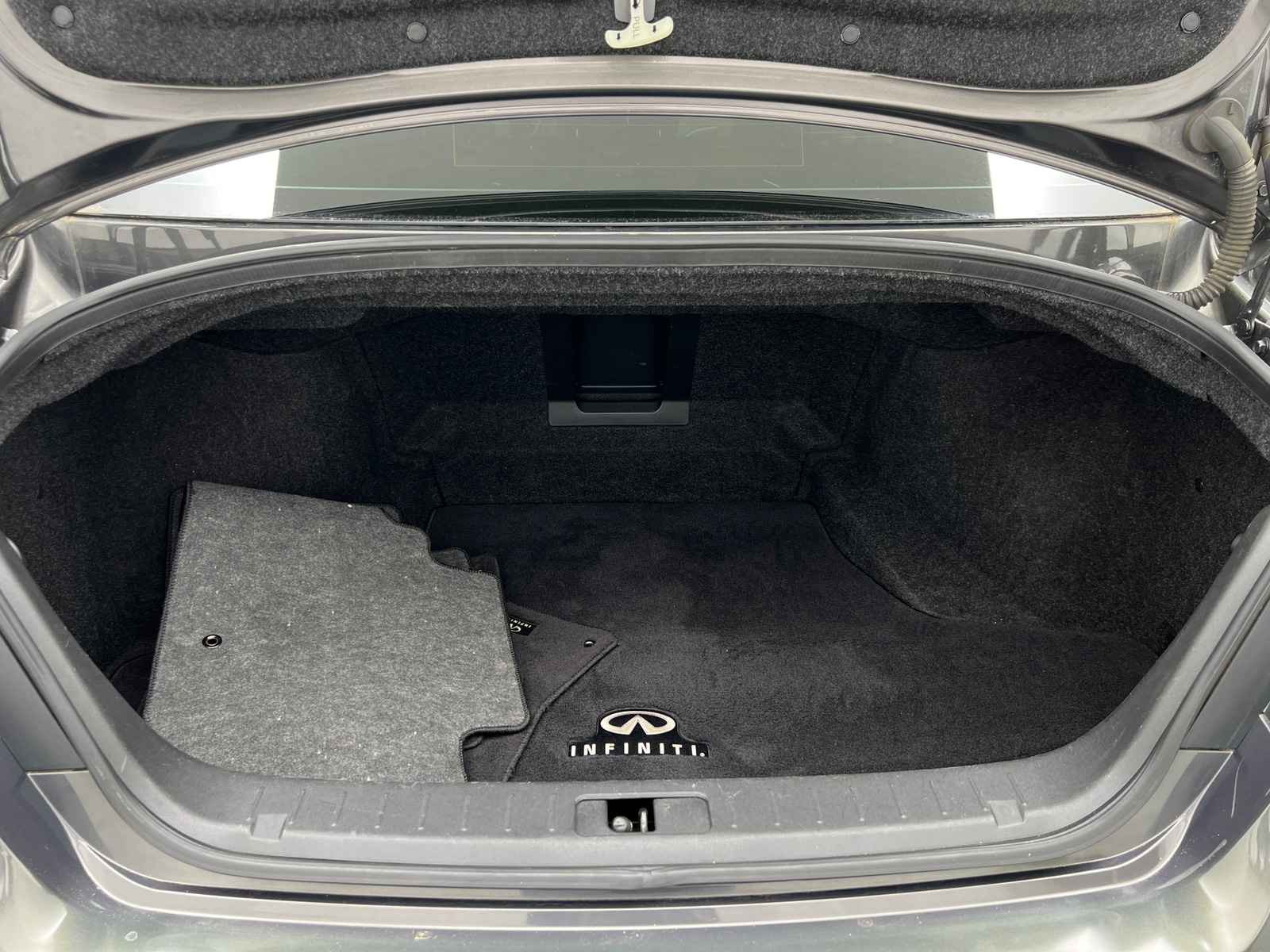Thumbnail: 2012 INFINITI M37 - 7