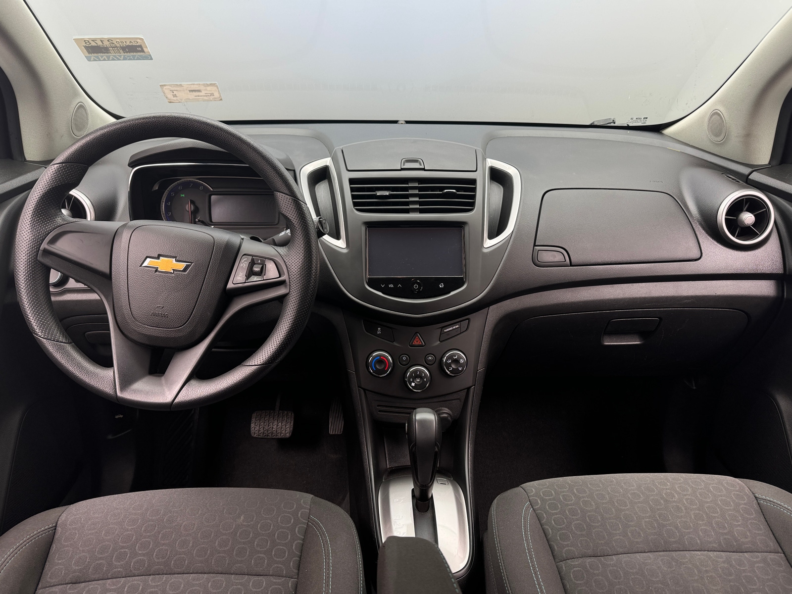 Thumbnail: 2015 Chevrolet Trax - 3