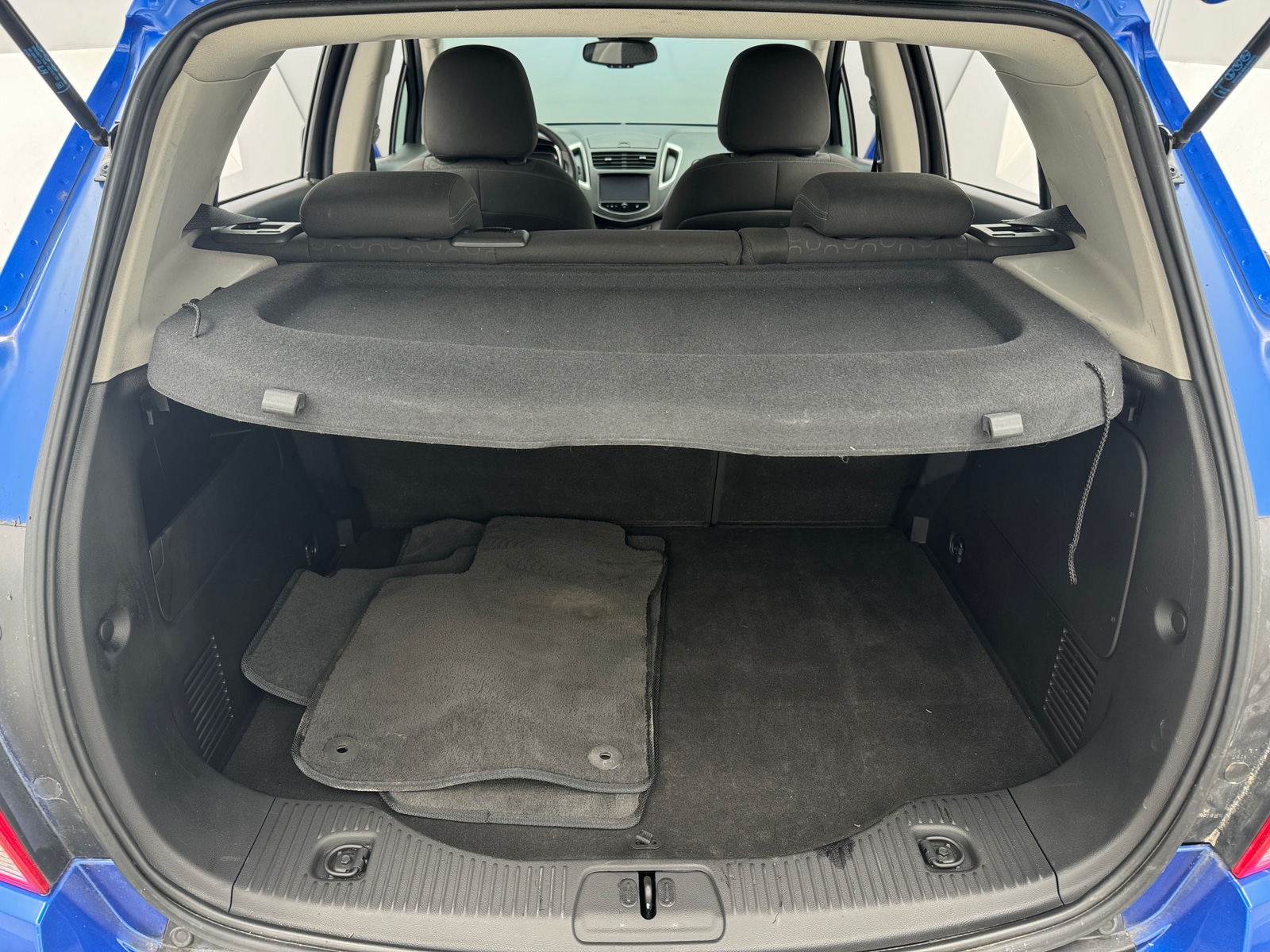 Thumbnail: 2015 Chevrolet Trax - 7