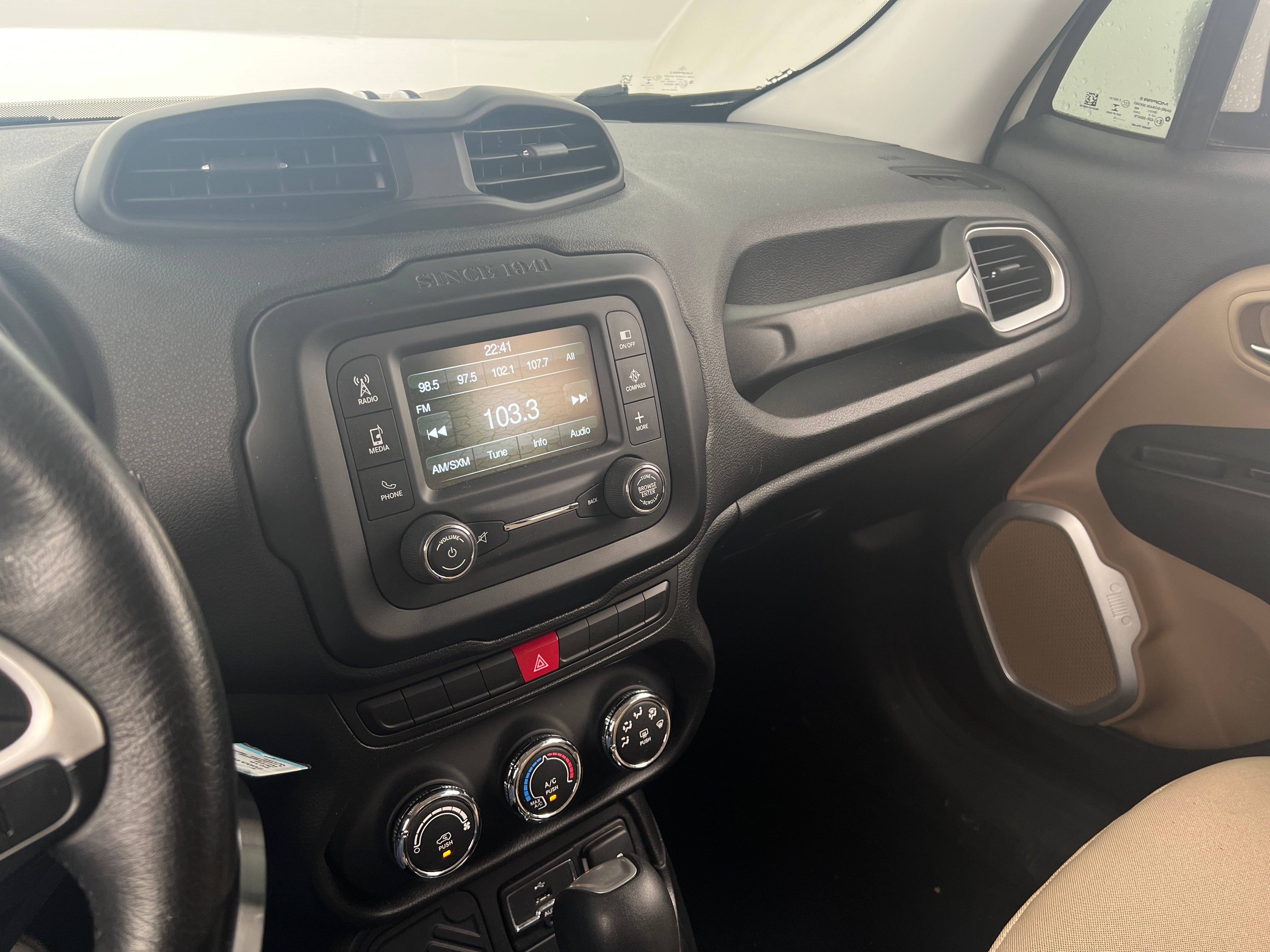 2015 Jeep Renegade Latitude 4