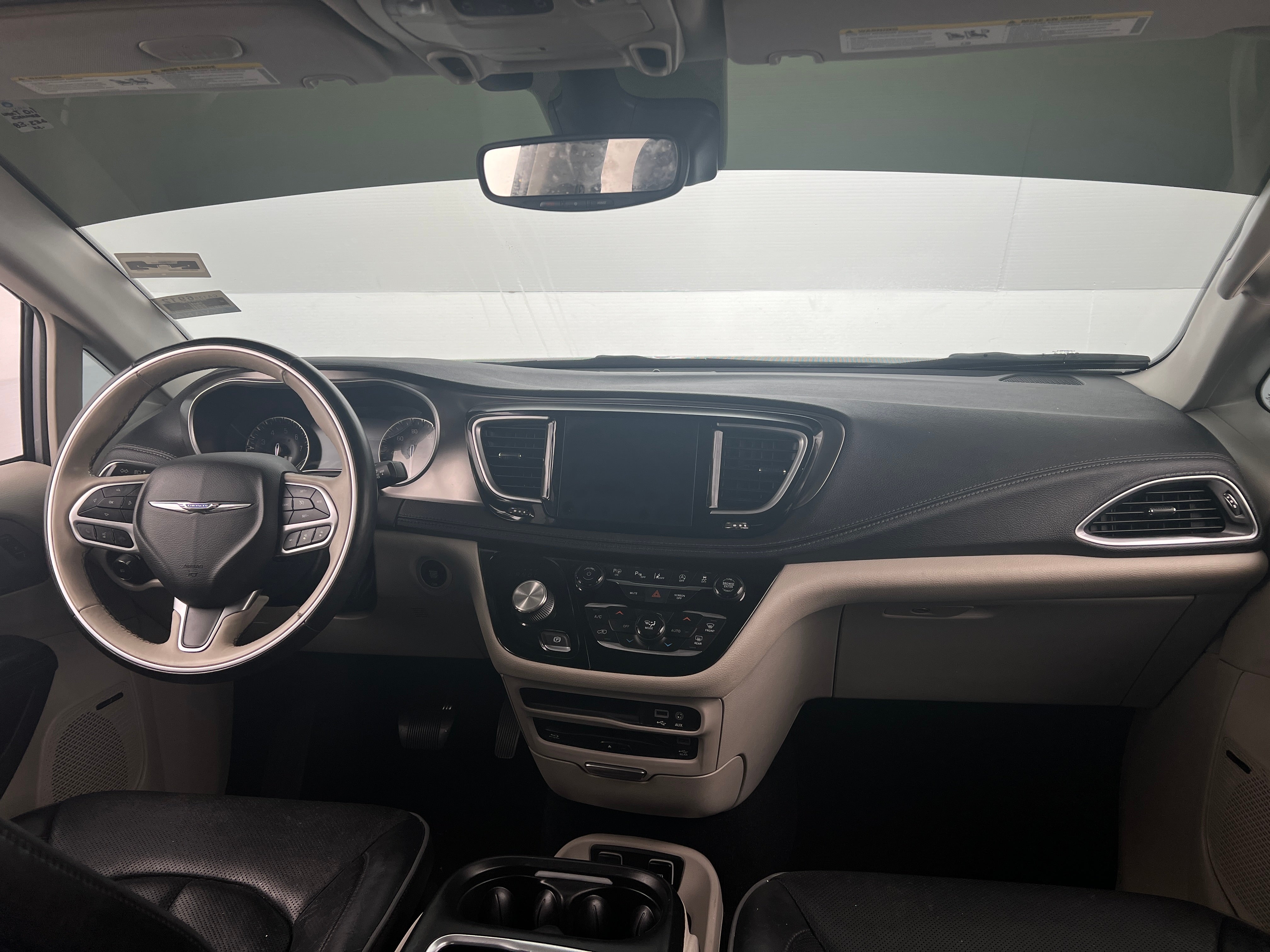 Thumbnail: 2018 Chrysler Pacifica - 2