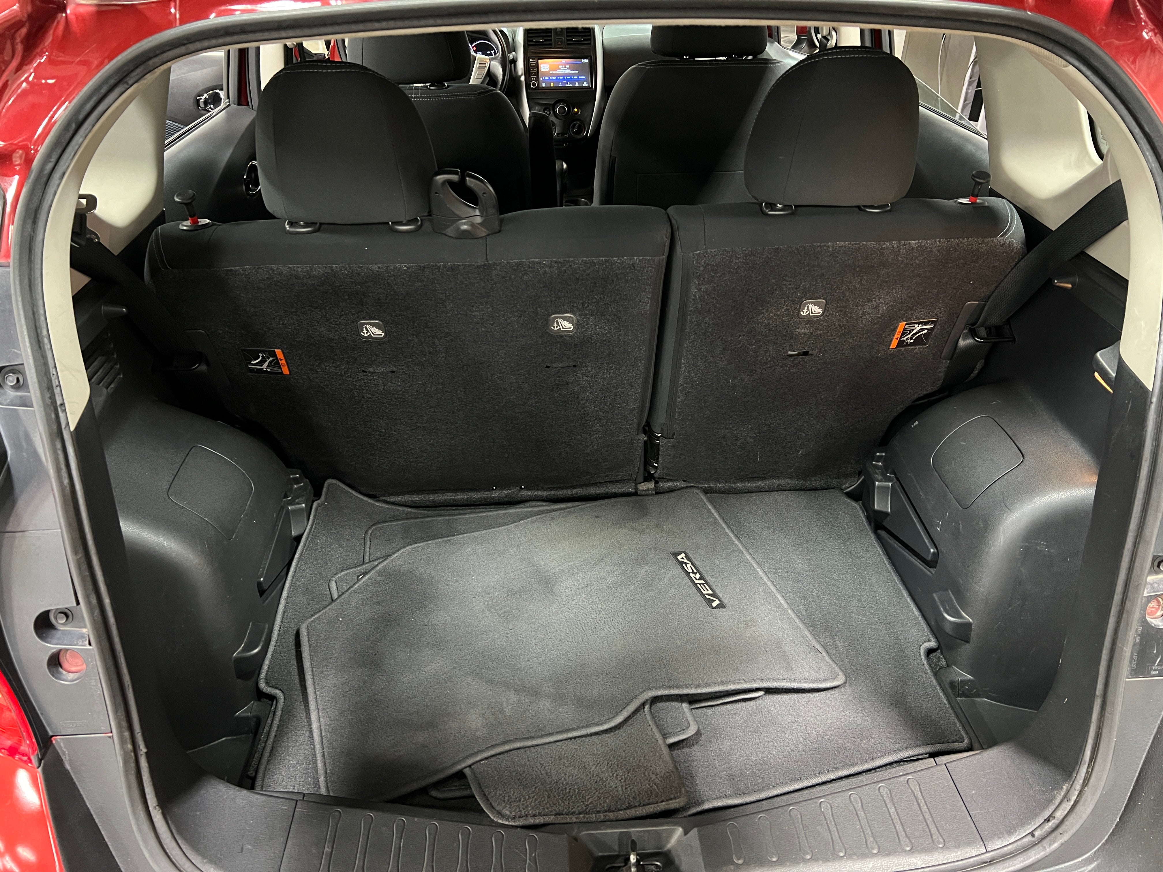 2019 Nissan Versa Note SV 7