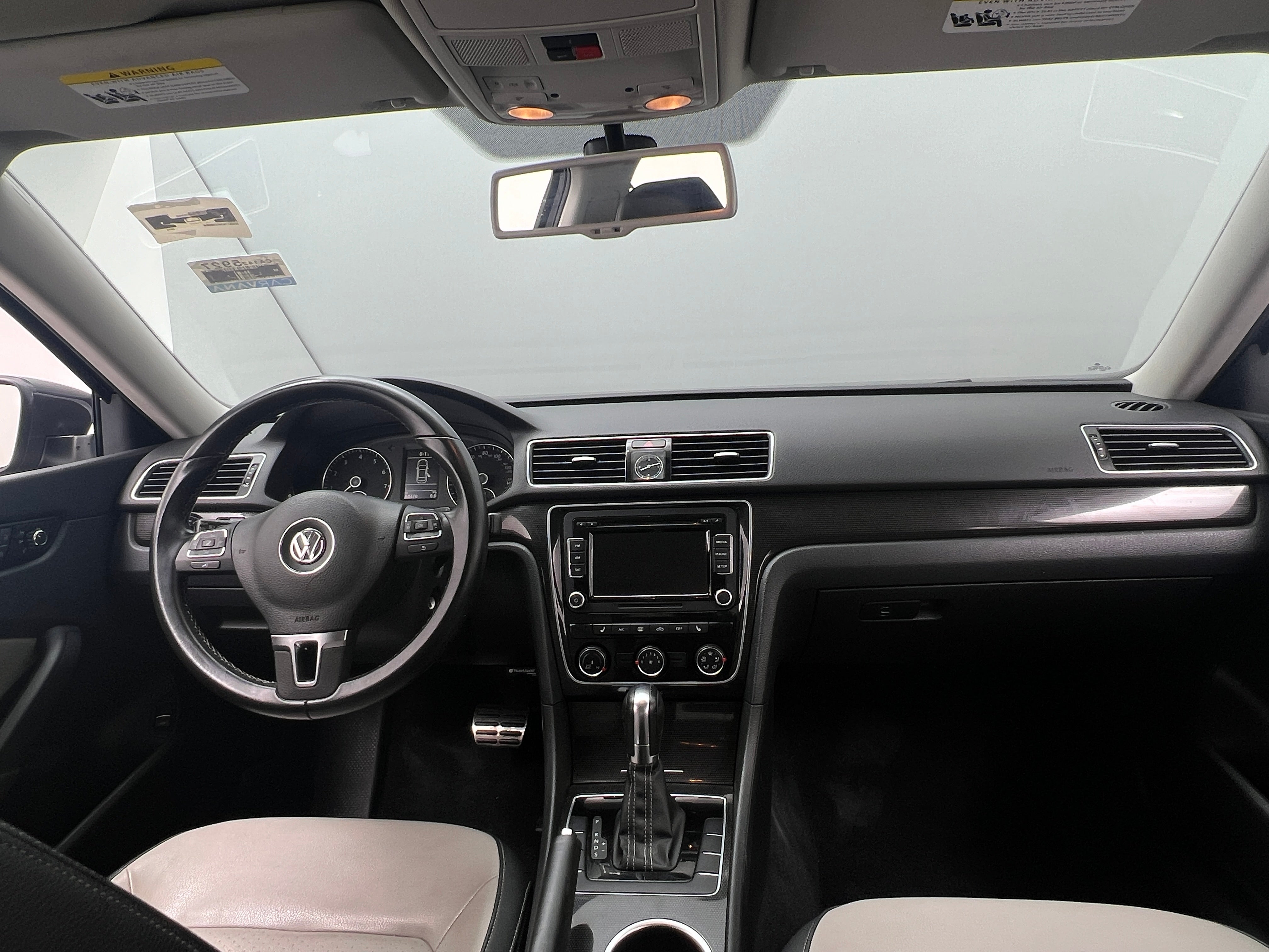 2014 Volkswagen Passat Sport 3