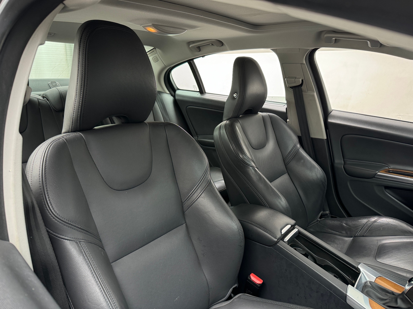 Thumbnail: 2016 Volvo S60 - 2